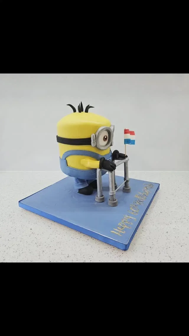 #banana #minions #birthdaycake #liverpoolcakemaker #cakestagram #cakeboss#liverpooleats #bestcakes #supportsmallbusiness #impress