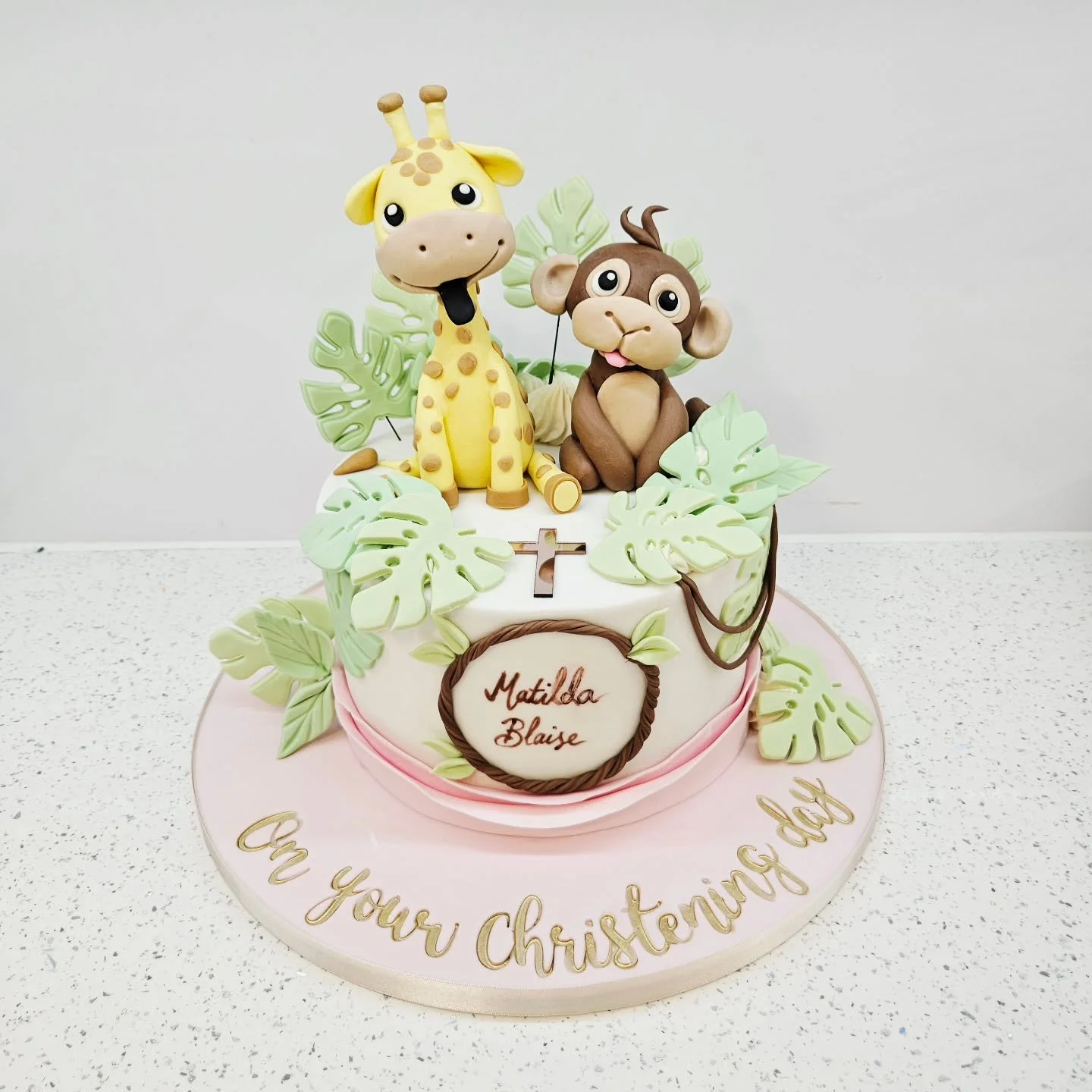 #christening #cakemaker #cakestagram #cakeboss #liverpooleats #studio8cakes #independentbusiness #instacake#igdaily