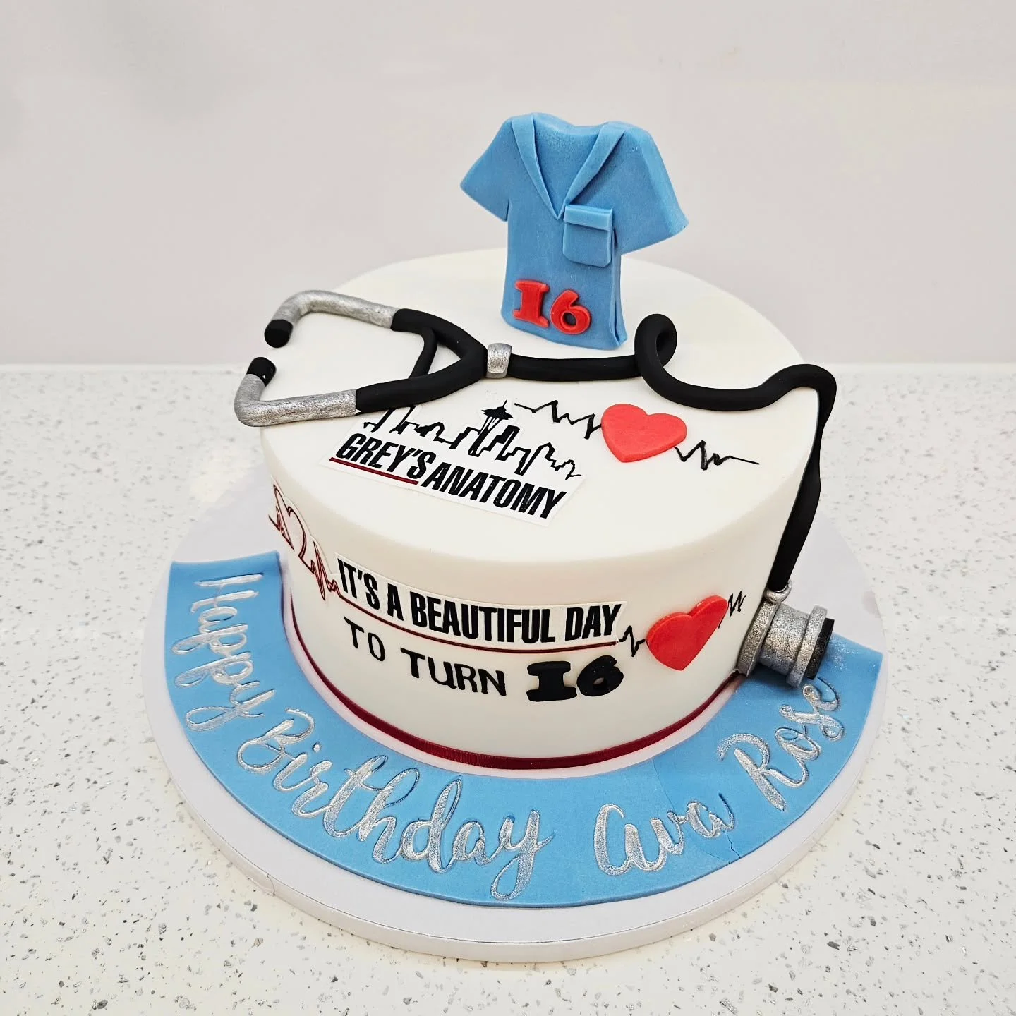 Any mcdreamy fans?
If you know it, then please Tag the original creator of this design. Hope I've done it justice

#greysanatomy
#cake
#liverpoolcakemaker