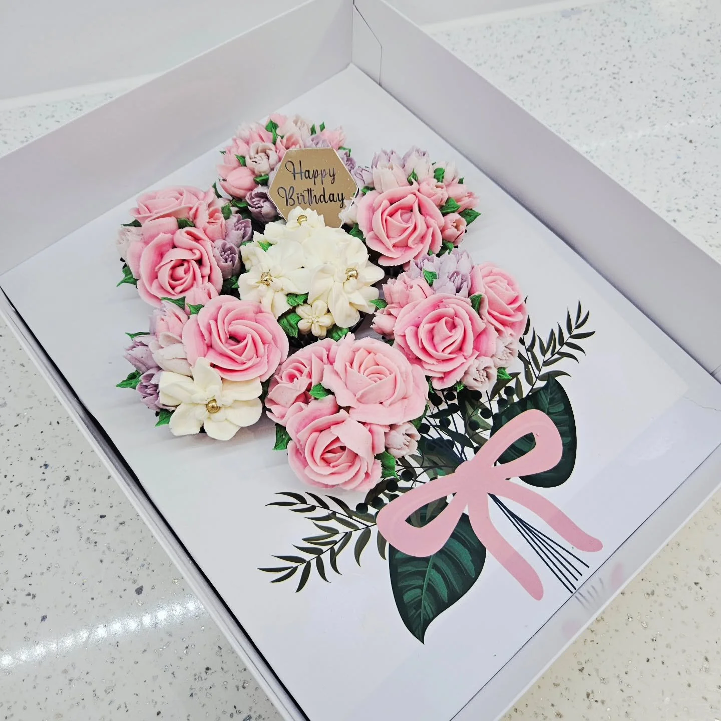 Loved so much we have them available for birthdays too now.

As these require alot of work and piping bags, they are alittle more in price sold as single boxes compared to when we bulk pipe them for mothers day but 100% worth it!!!

#idealgift
#cupca