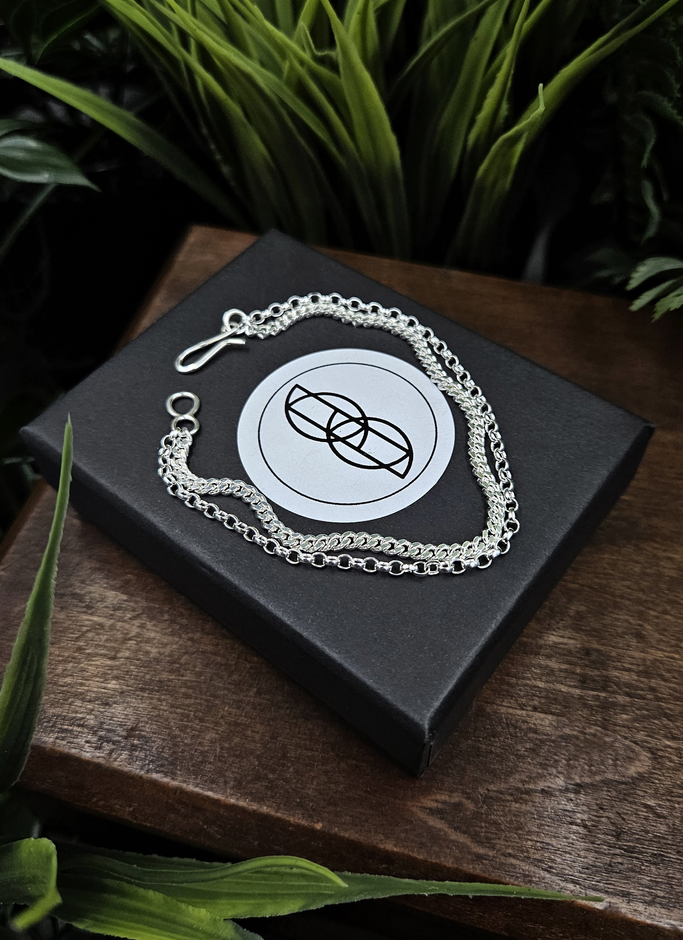 DoubleChainBracelet4.jpg
