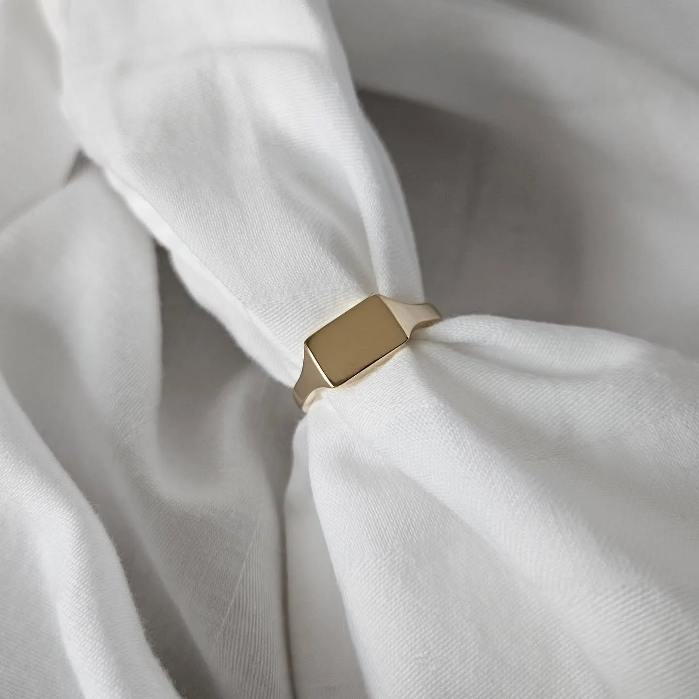 "Maybe a little much for doing the shopping?" NEVER! I am a firm believer that great jewellery can be worn everywhere. Make them look!

This handcrafted solid gold signet ring might be one of my all time favourites. The perfect balance of c