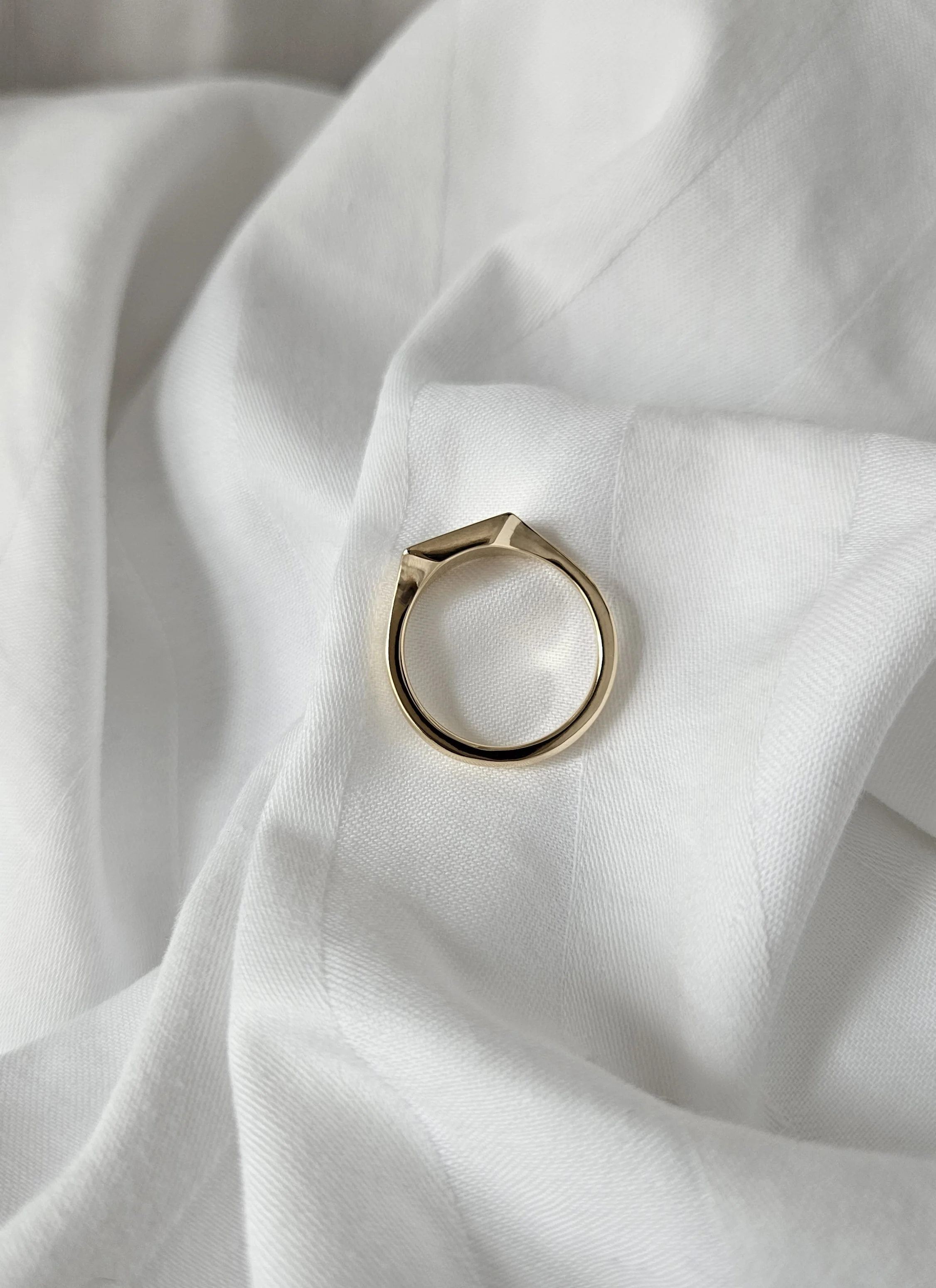 9ctGoldSignet6.jpg