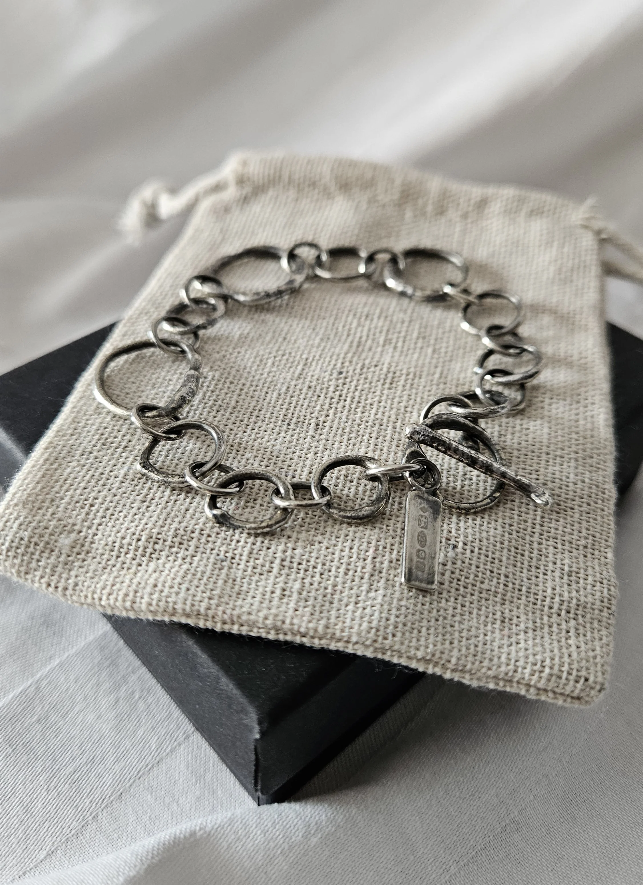 Interlinked Bracelet.jpg