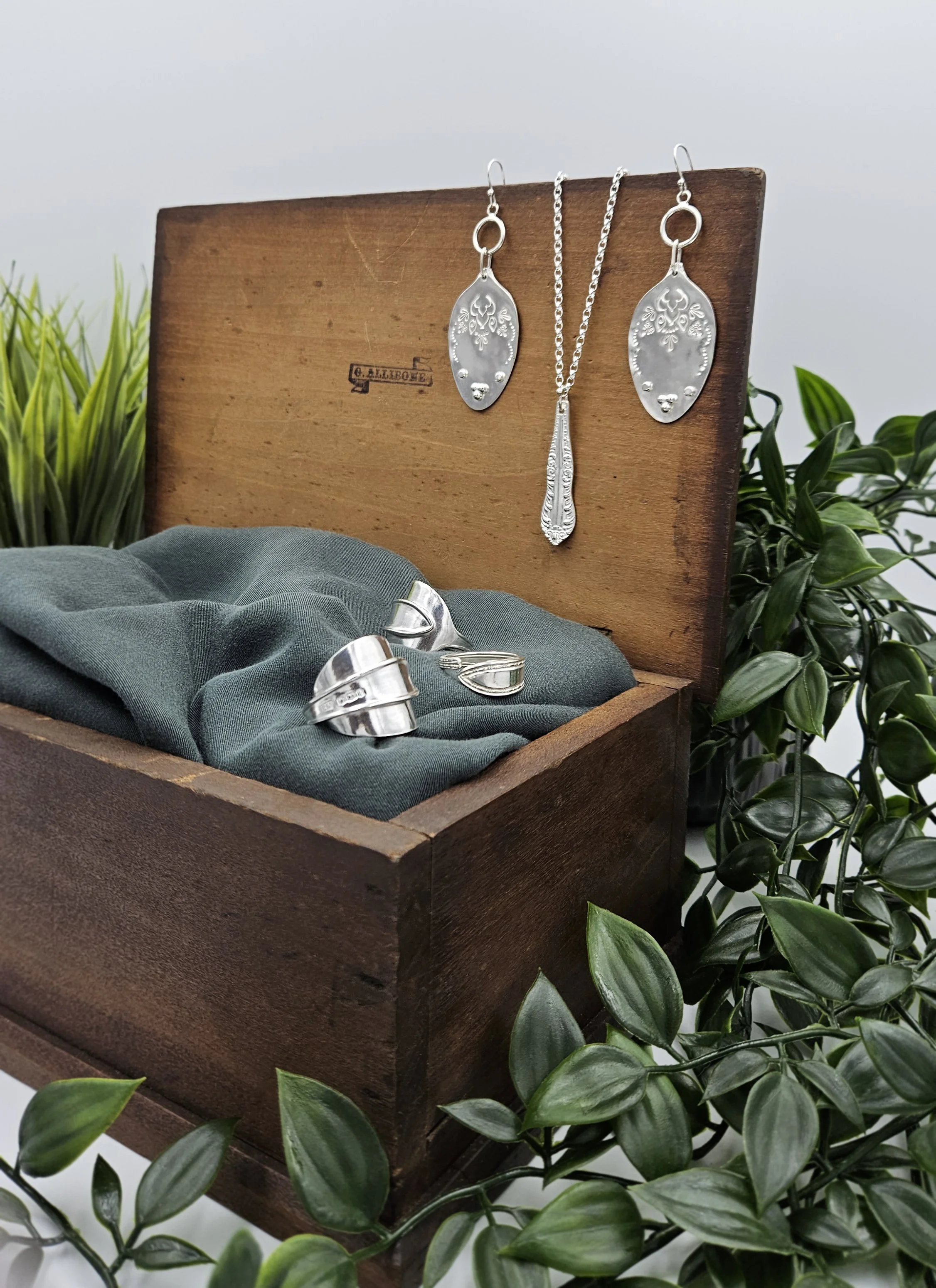 JewelleryBoxSpoons1.jpg