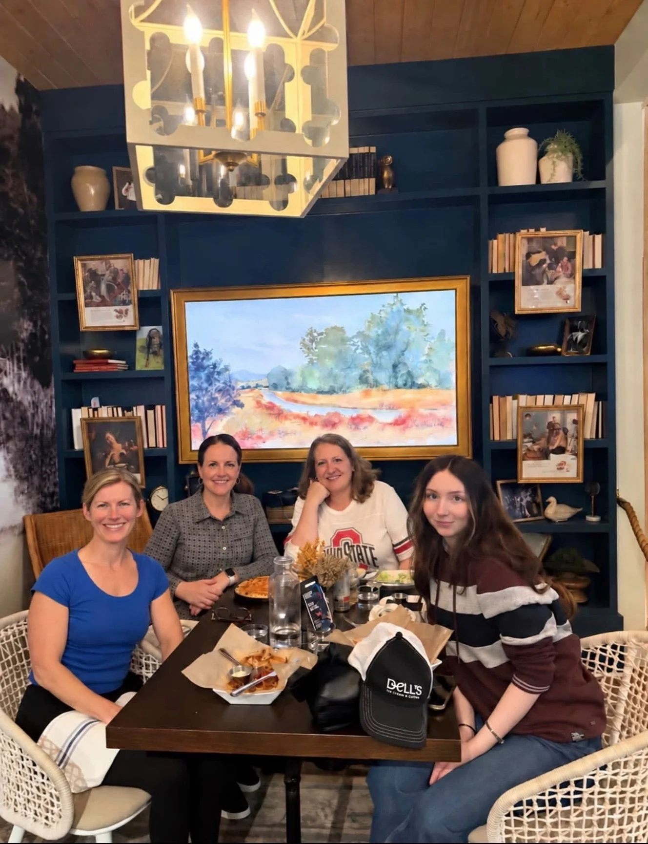 Beautiful evening with one of my dearest friends since before the Navy @karen.mavis.columbus.realtor - she inspires me at every turn how she turns adversity into her biggest strength and such a boss as a Mother and real estate agent. Great getting to