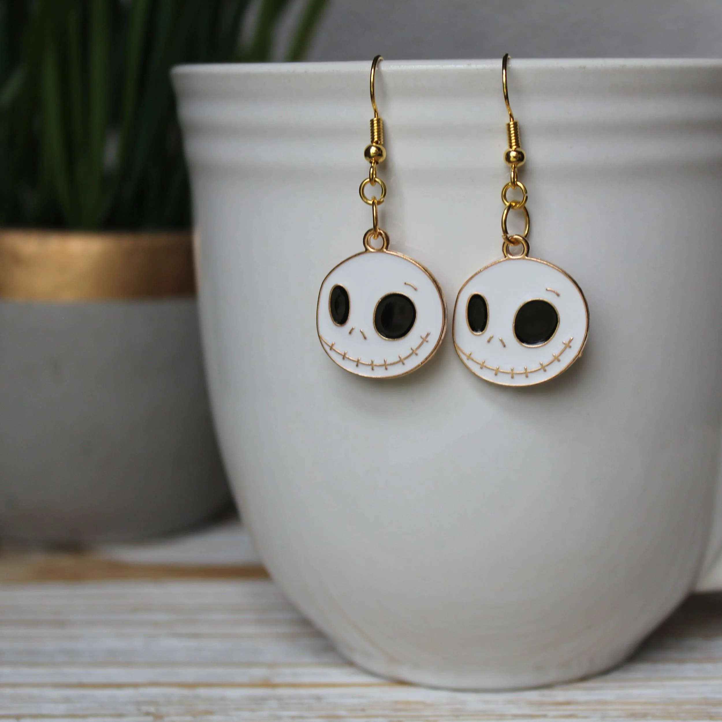 Jack Metal Dangles