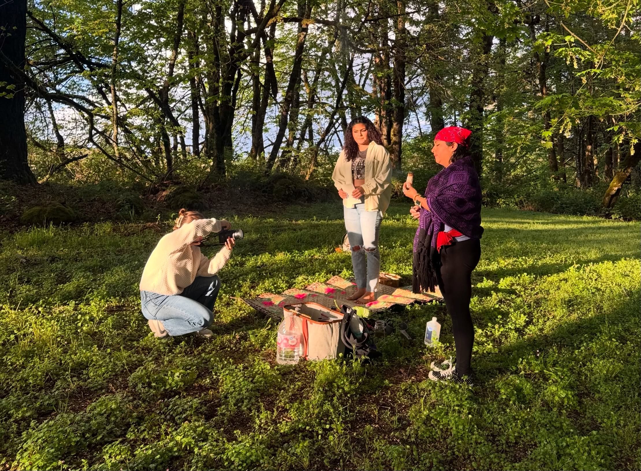 Rooted in generations of tradition, curanderismo is a Mesoamerican healing practice centered on caring for the mind, body and spirit. Curanderas, practitioners of curanderismo, approach healing through a cultural lens. Today, as the Latine community 