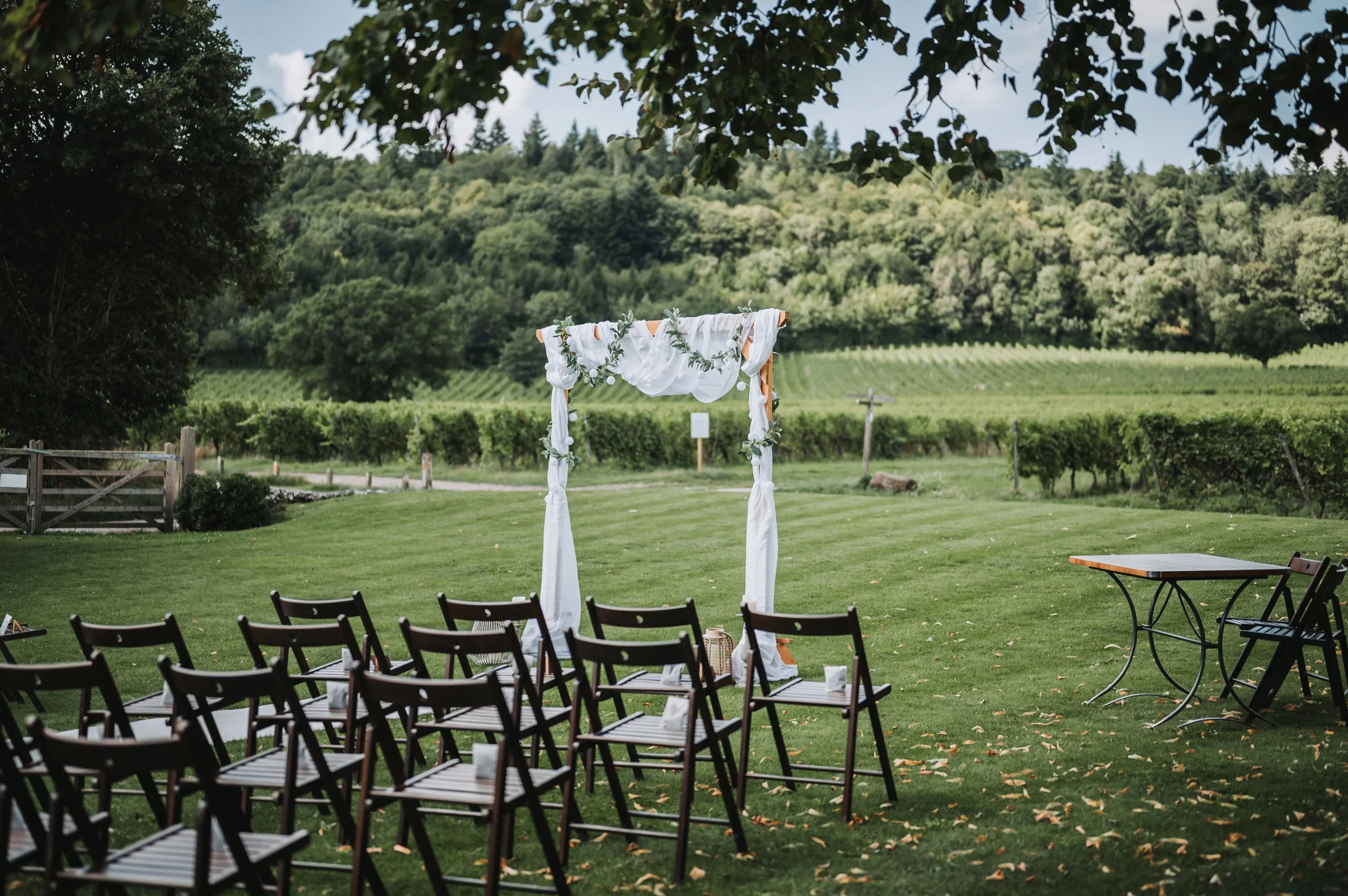 Mr & Mrs Dobson-117.jpg