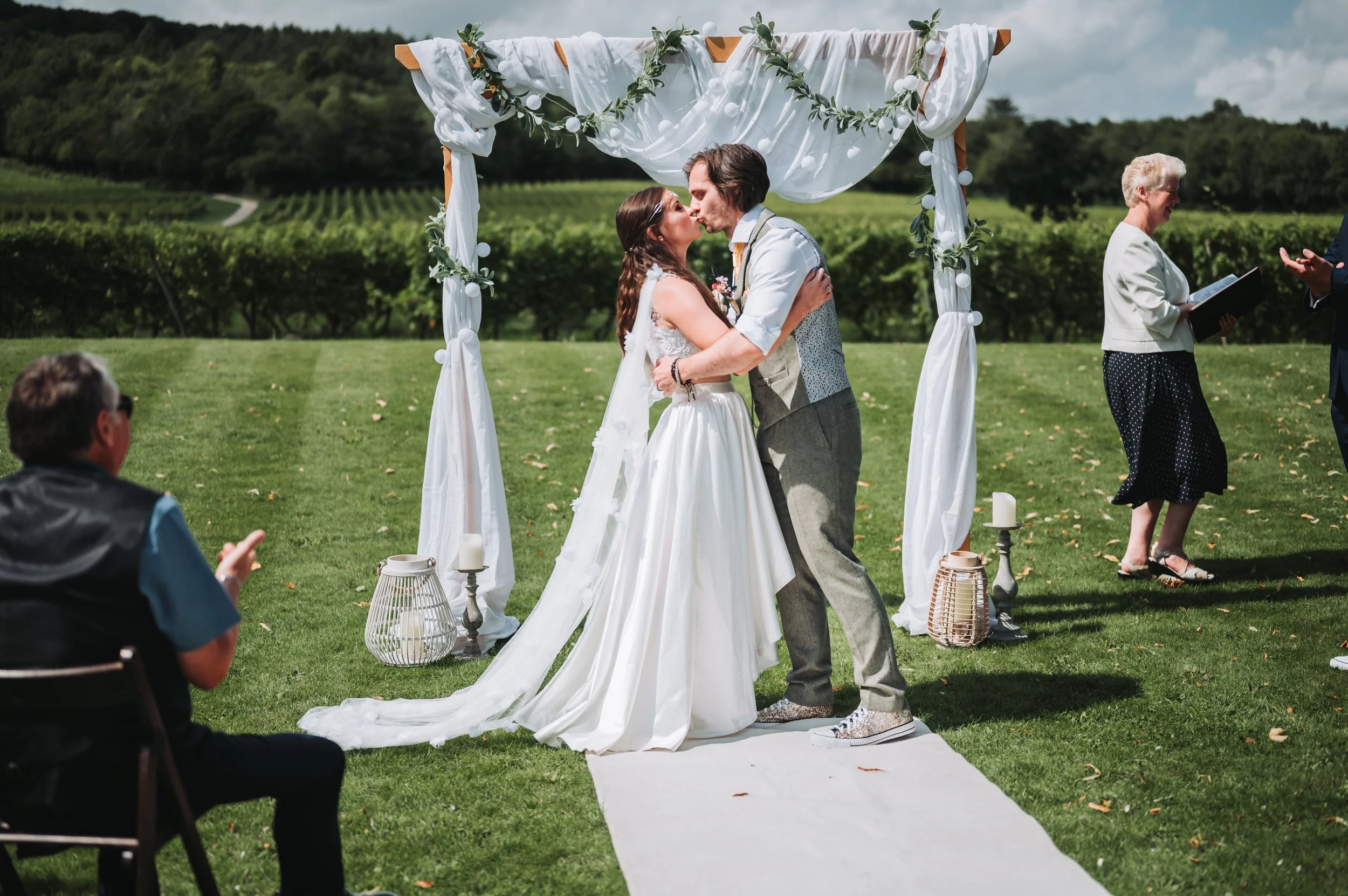 Mr & Mrs Dobson-395.jpg