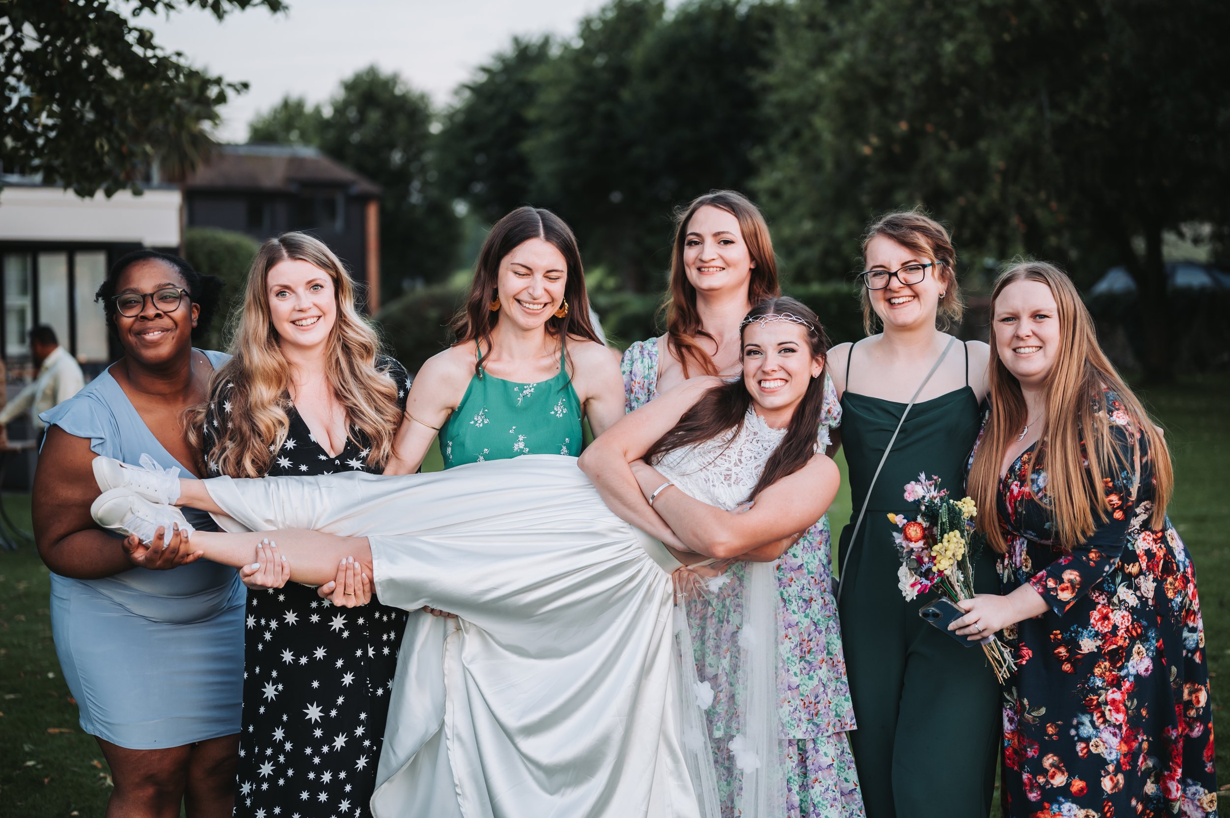 Mr & Mrs Dobson-1054.jpg