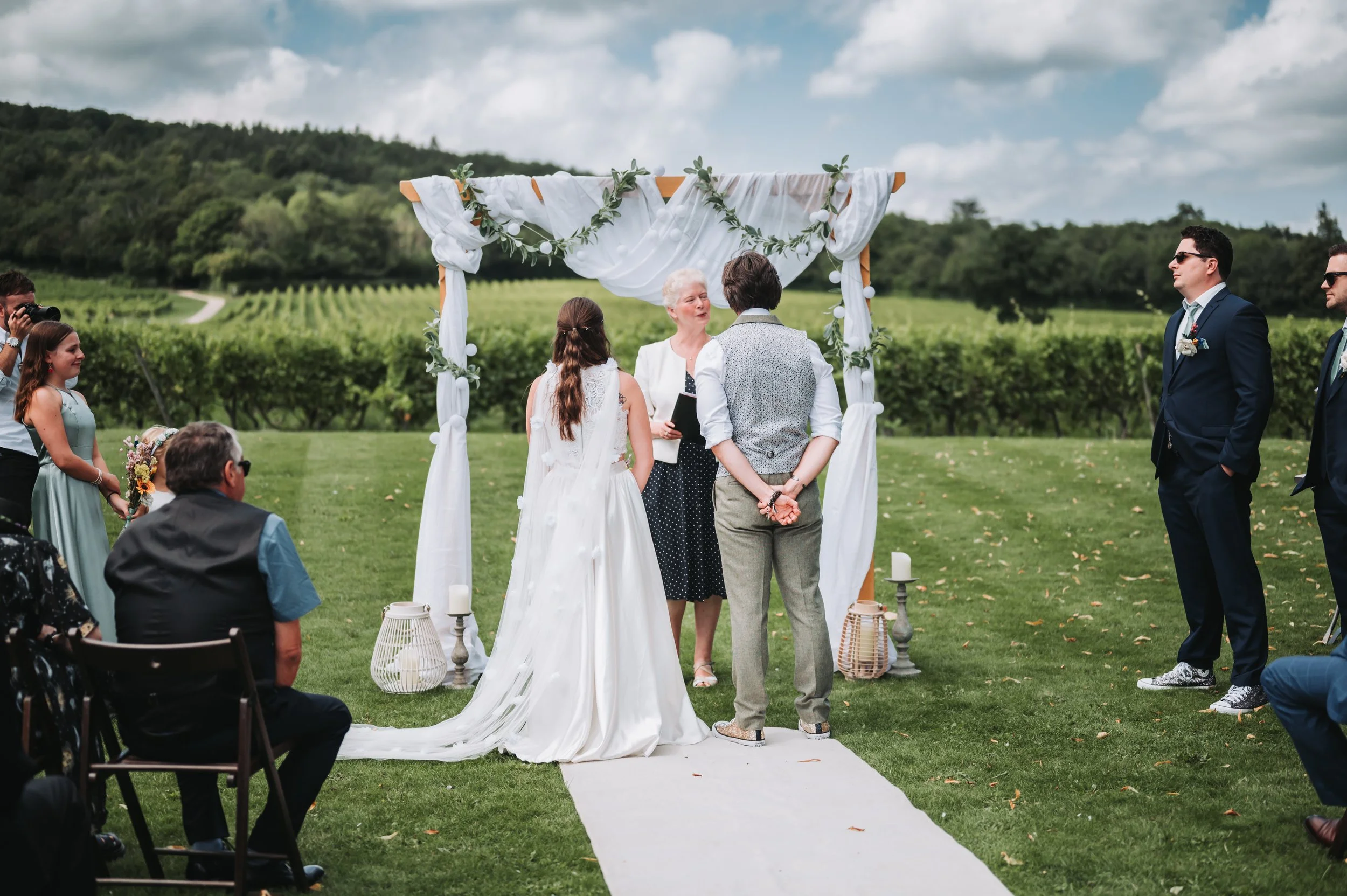 Mr & Mrs Dobson-324.jpg