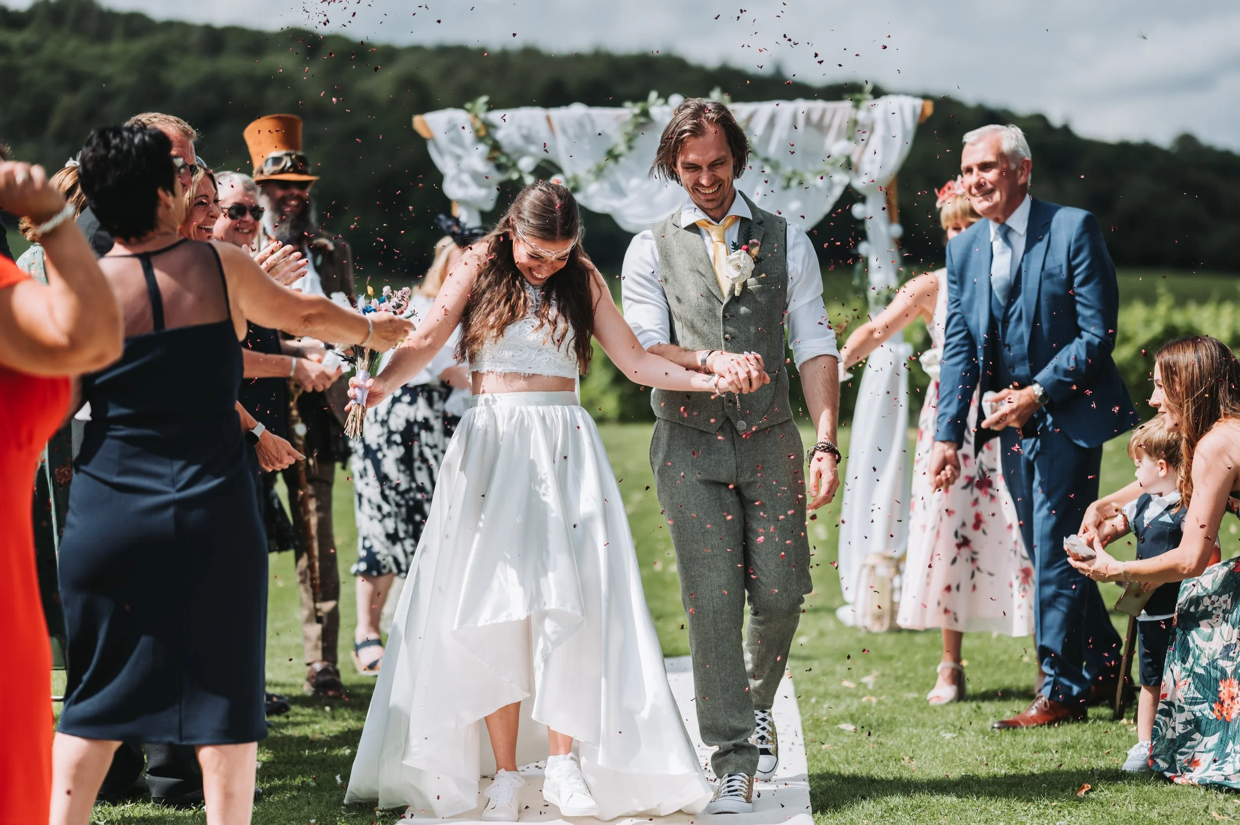 Mr & Mrs Dobson-423.jpg