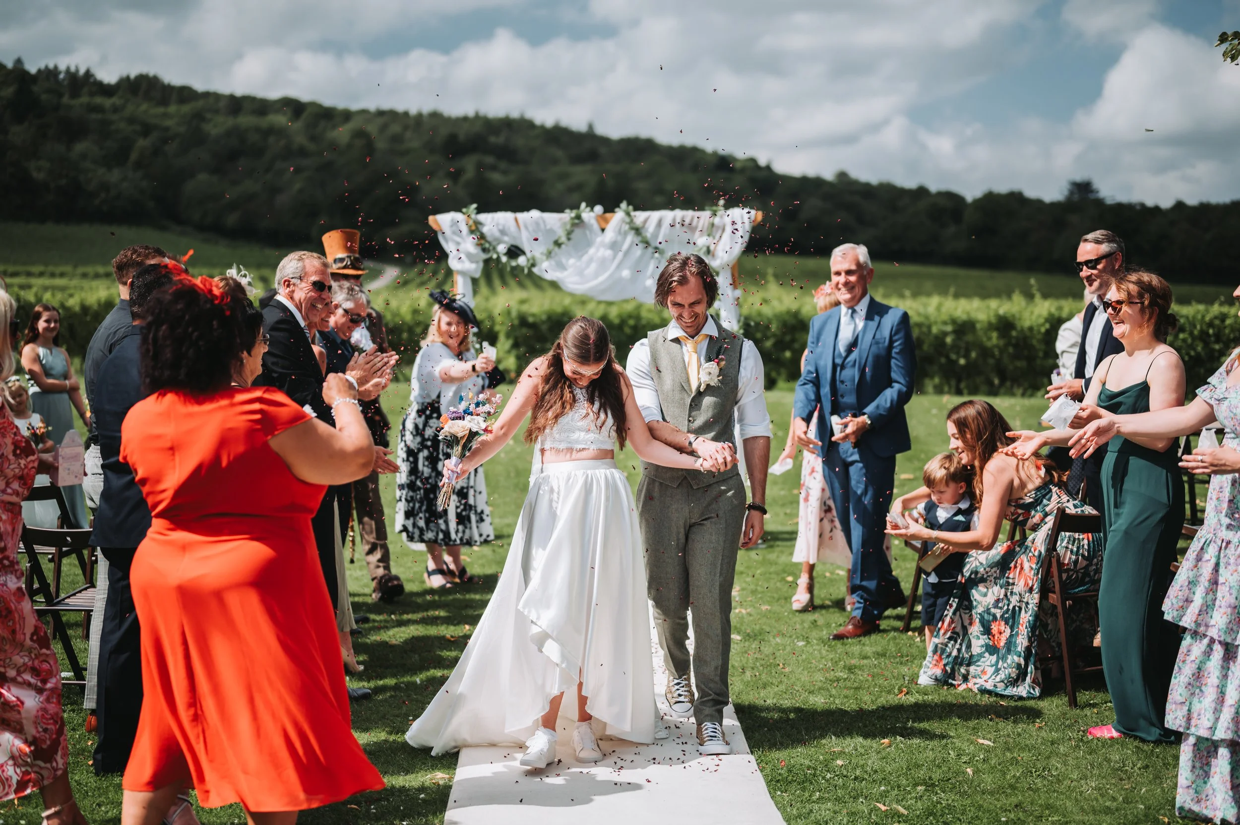 Mr & Mrs Dobson-424.jpg