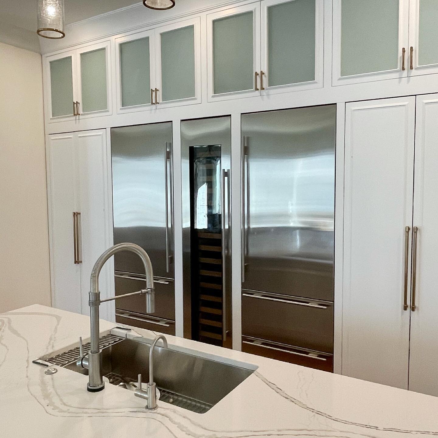 Did you know that you can split a sub zero fridge up? We do a lot of panel ready refrigerators because of the way they let your eye continue around the room. In this case we ordered stainless panels for this clients existing refrigerator to let them 