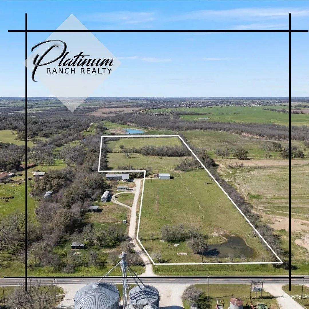 25 Acres MOL of beautiful rolling terrain perfect for a homesite or a weekend retreat. Located a quick drive from Waco or Temple this centrally located property has it all. There is an existing 36'X 40' barn on the property with electric onsite. The 