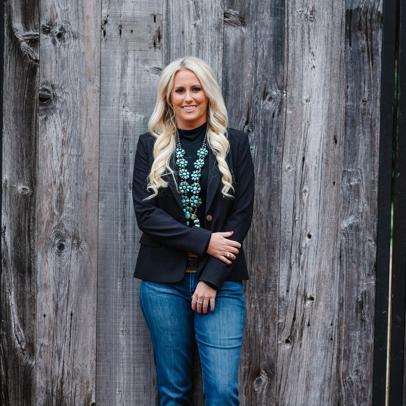 ✨ Meet Morgan Tindle! ✨

Morgan is the proud Broker &amp; Owner of Platinum Ranch Realty 🏡💼. She started this company with a mission: to have agents who truly understand agriculture 🌾🐄 and can guide clients in the right direction.

To Morgan, bei