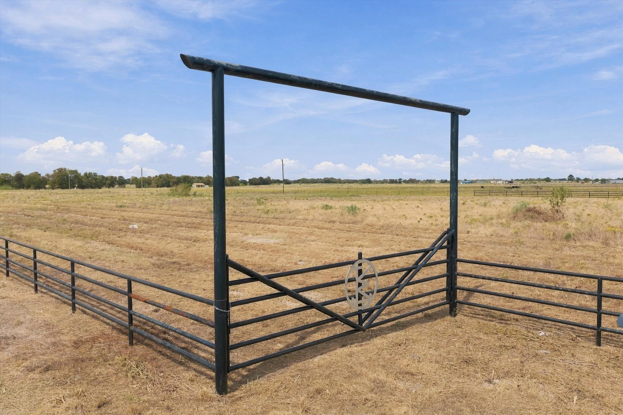 🌾🏡 COUNTRY ACREAGE + SELLER FINANCING AVAILABLE! 🏡🌾

Looking for room to build, breathe, and enjoy the country? Take a look at this 14.63 acres MOL offering the perfect opportunity for a homesite, weekend ranchette, or peaceful country getaway! ?