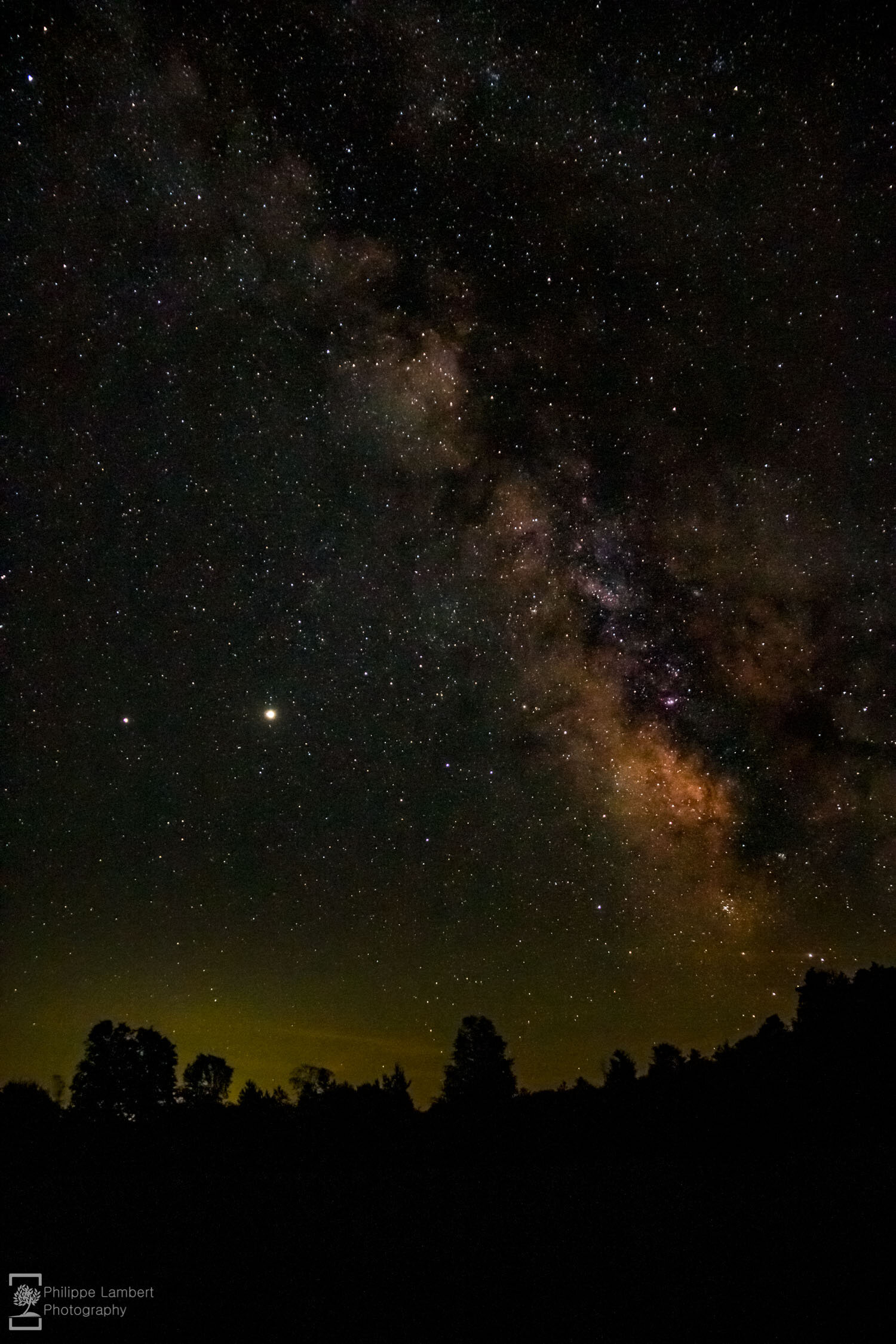 Milky Way Core (right) with Jupiter and Saturn (left)