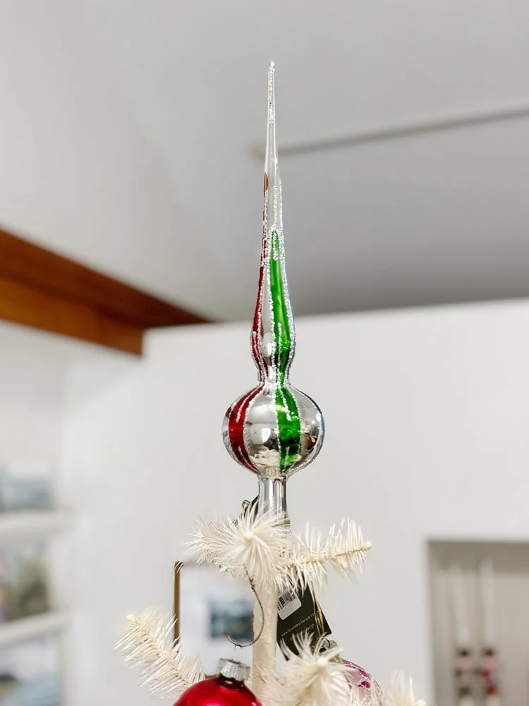 Holiday - Tree Topper 1.jpg