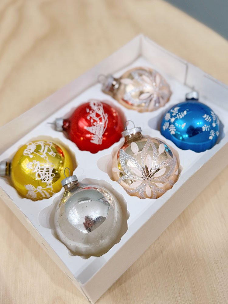 Holiday - Ornament Set 2.jpg