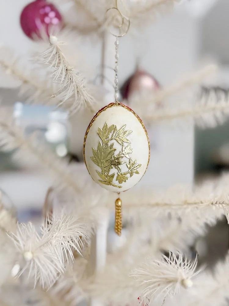 Holiday - Egg Ornament 3.jpg