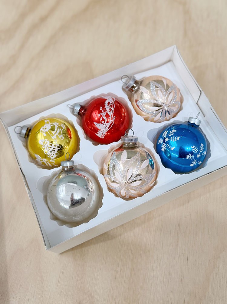 Holiday - Ornament Set 1.jpg