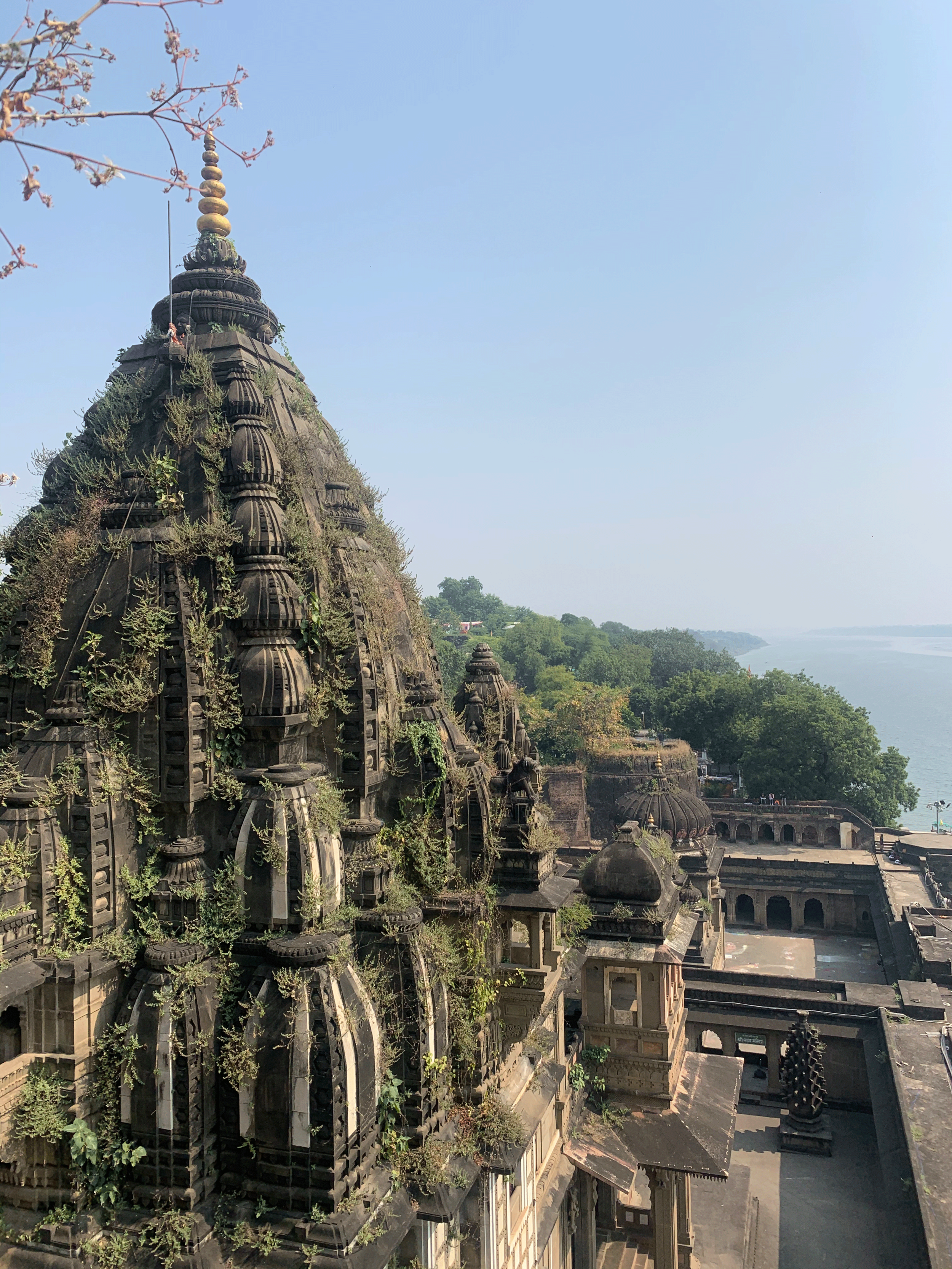 Shri Maheshwar fort.
