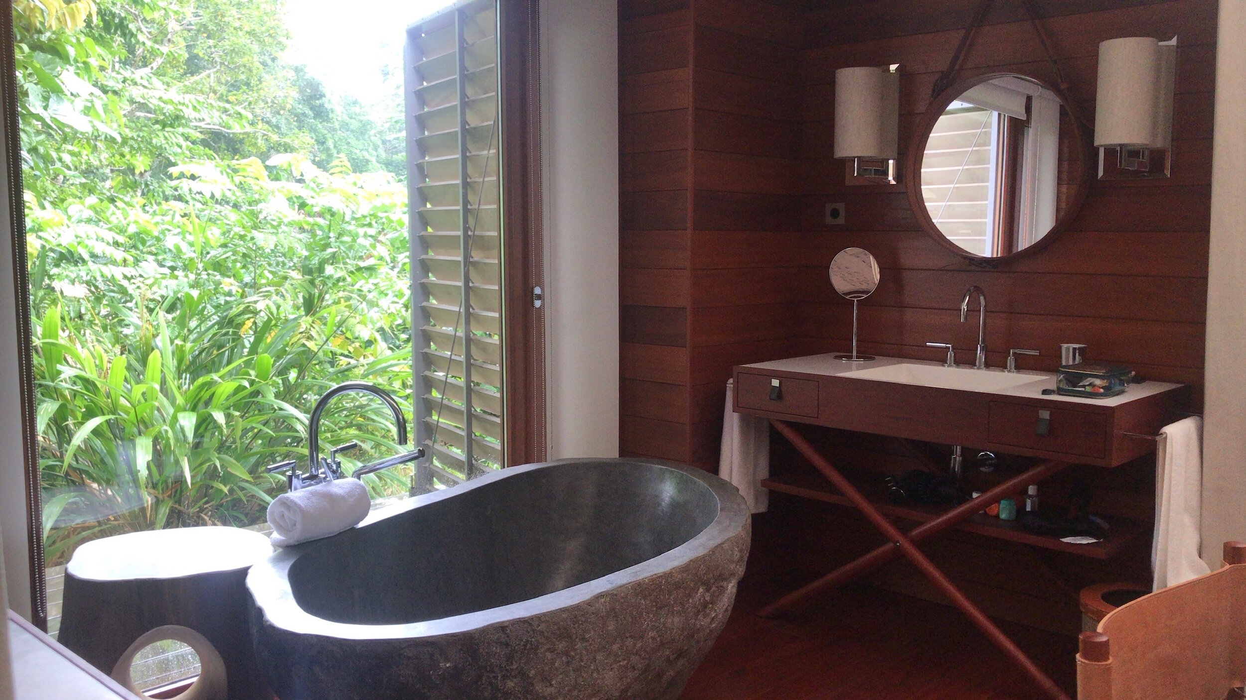 Incredible bathroom views.