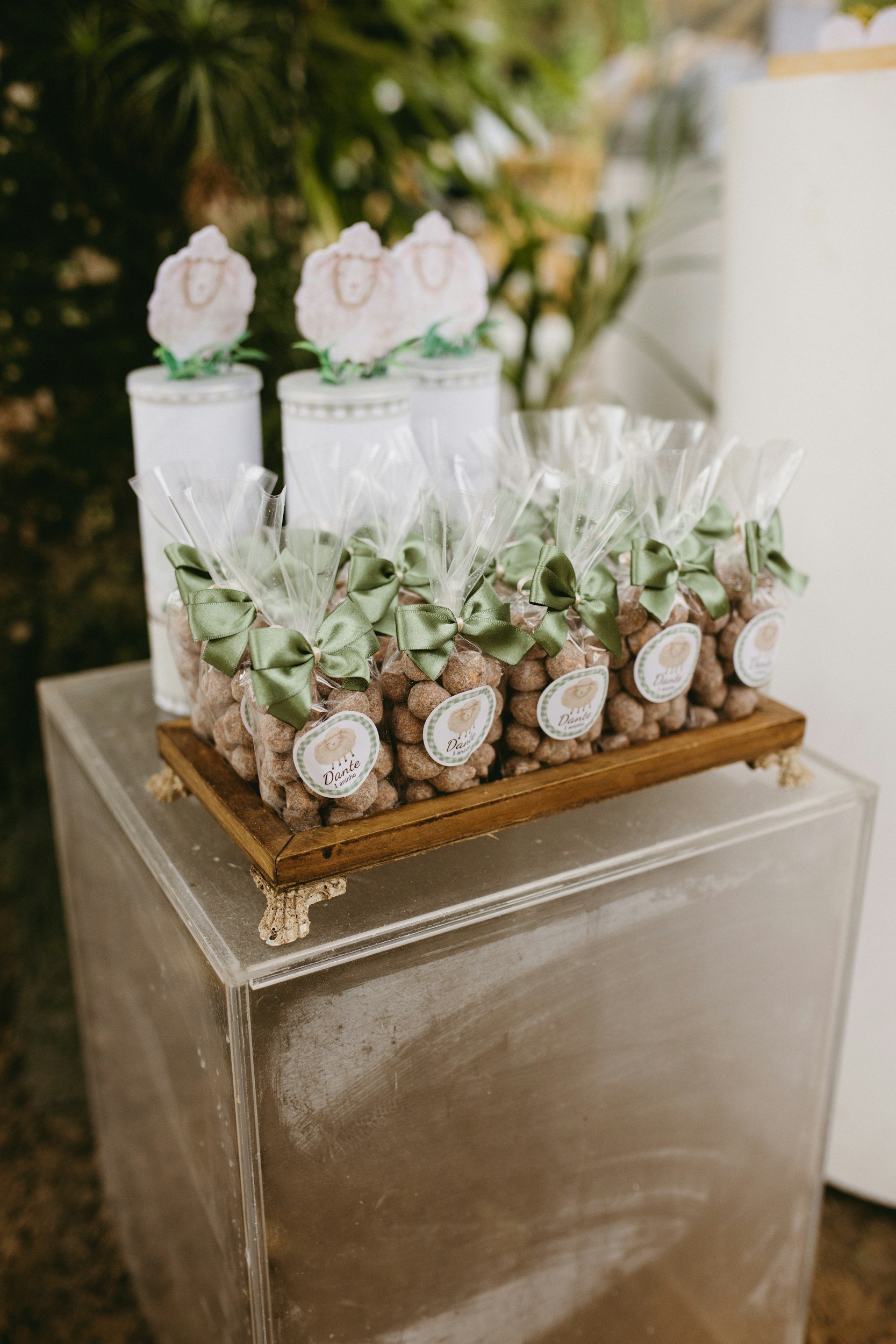 Individual goodie bags sitting on a tray