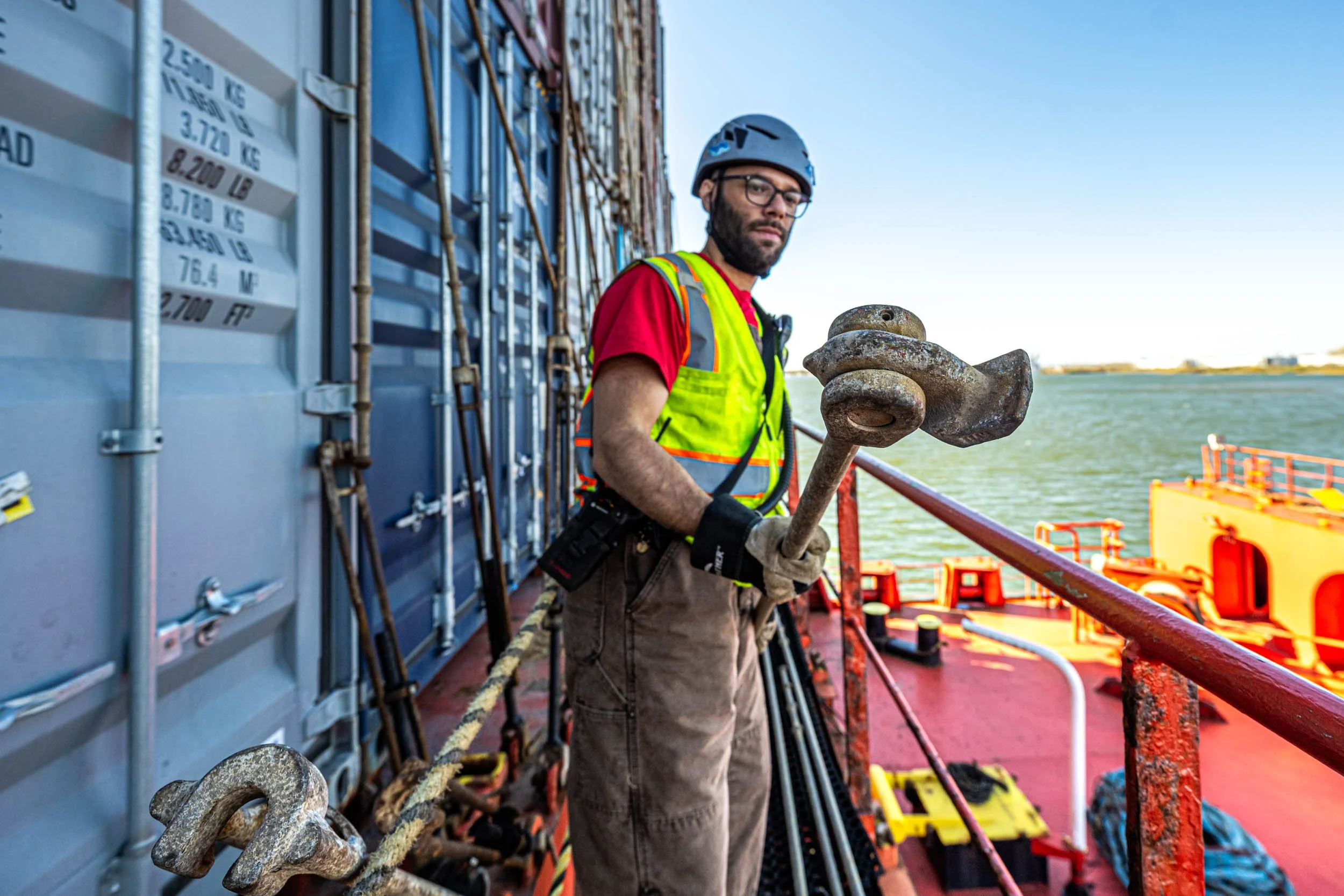 industrial-photography_people-at-work_field-operations_148.jpg