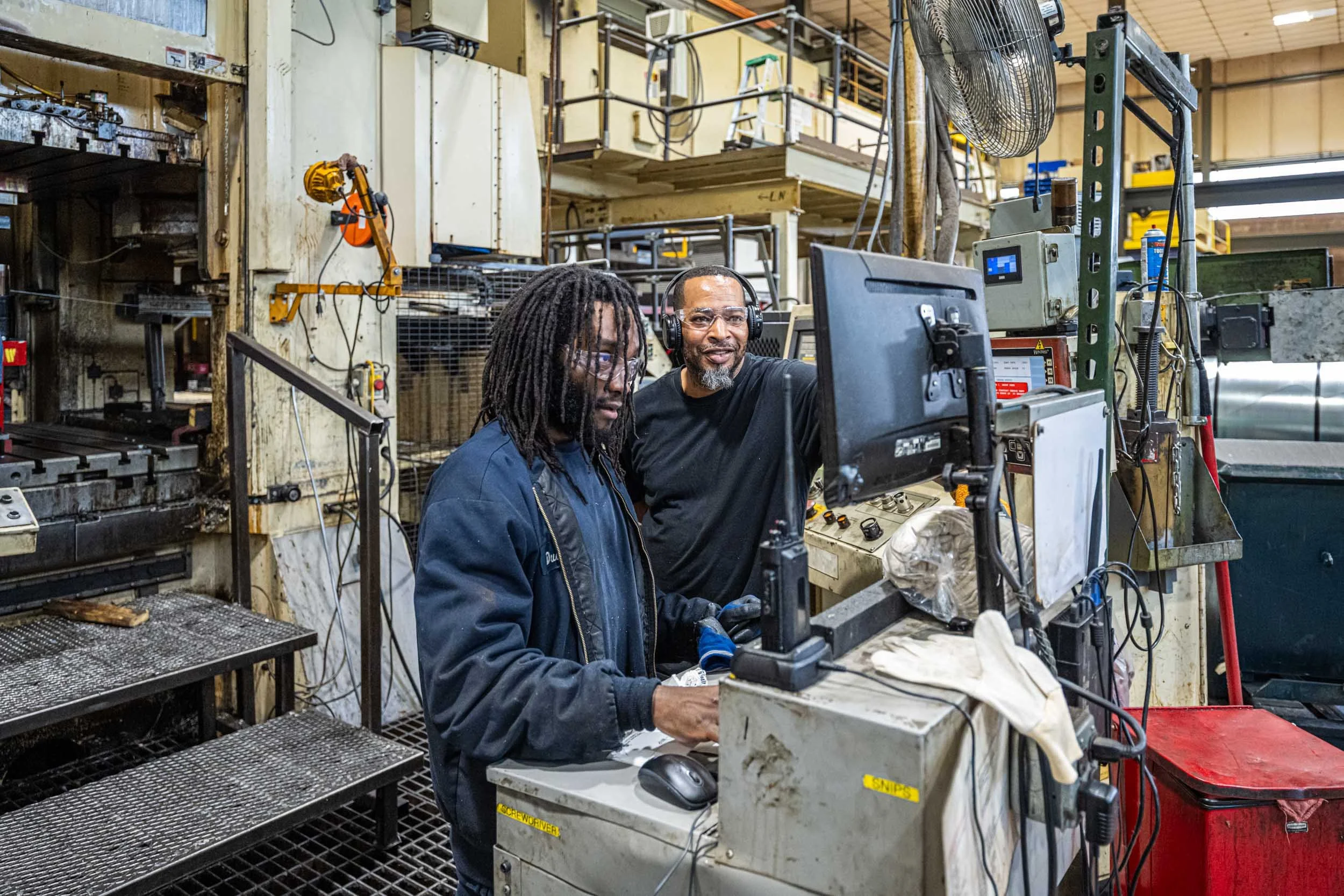 industrial-photography_people-at-work_field-operations_084.jpg