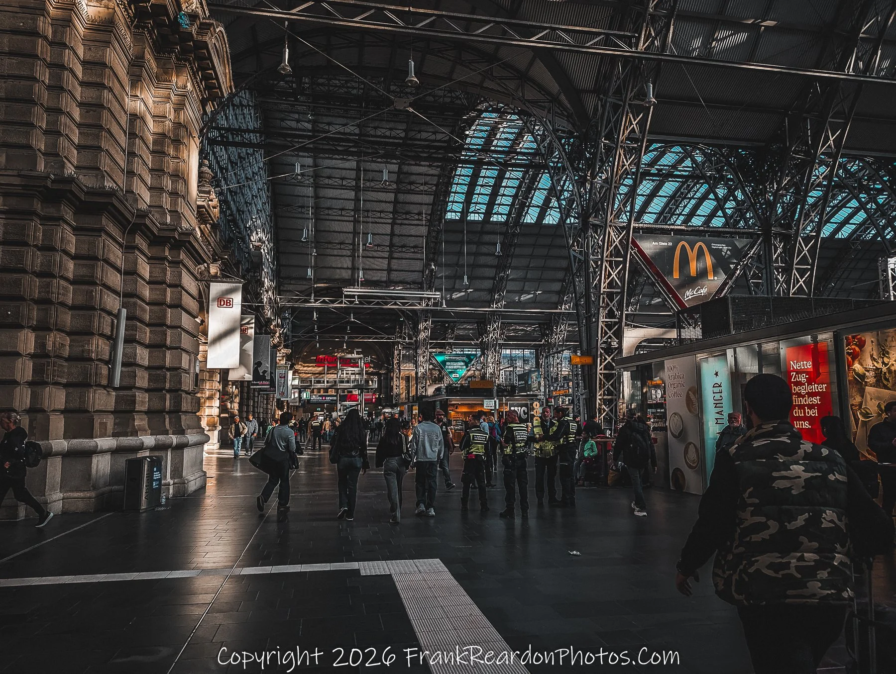 Commuters and Security in the Concourse.
Station Pulse