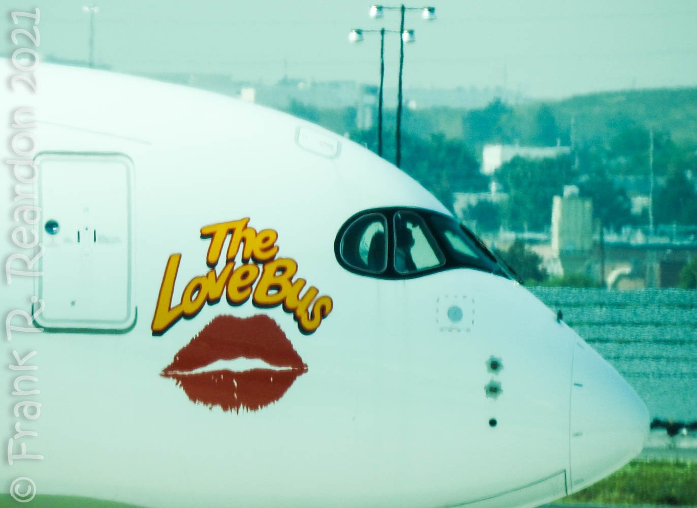 "The Love Bus" Philippine Airlines - Airbus A350 Aircraft (RP-C3508)