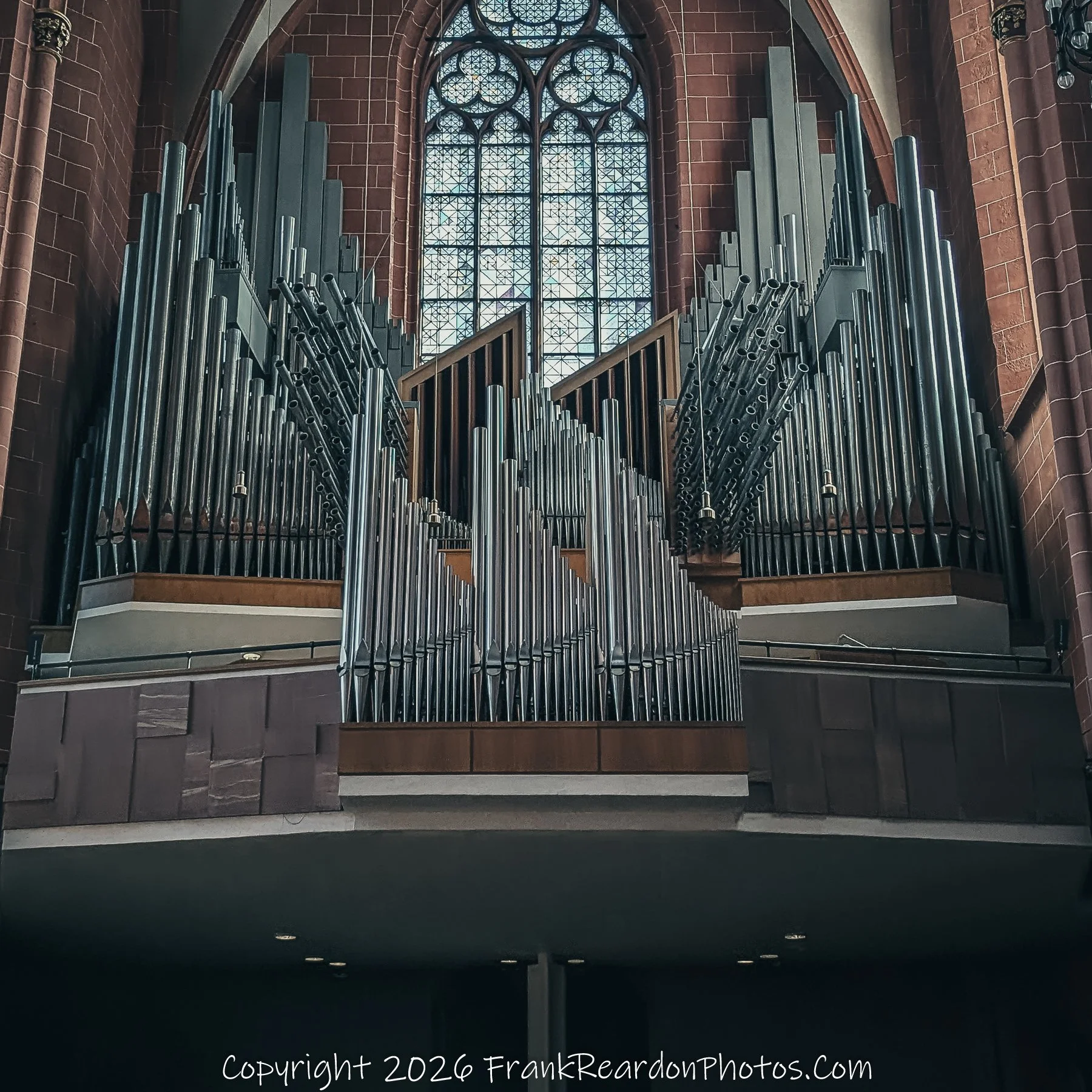 Cathedral Pipe Organ (Close View)
“Voices in Steel – Frankfurt Cathedral Organ”
