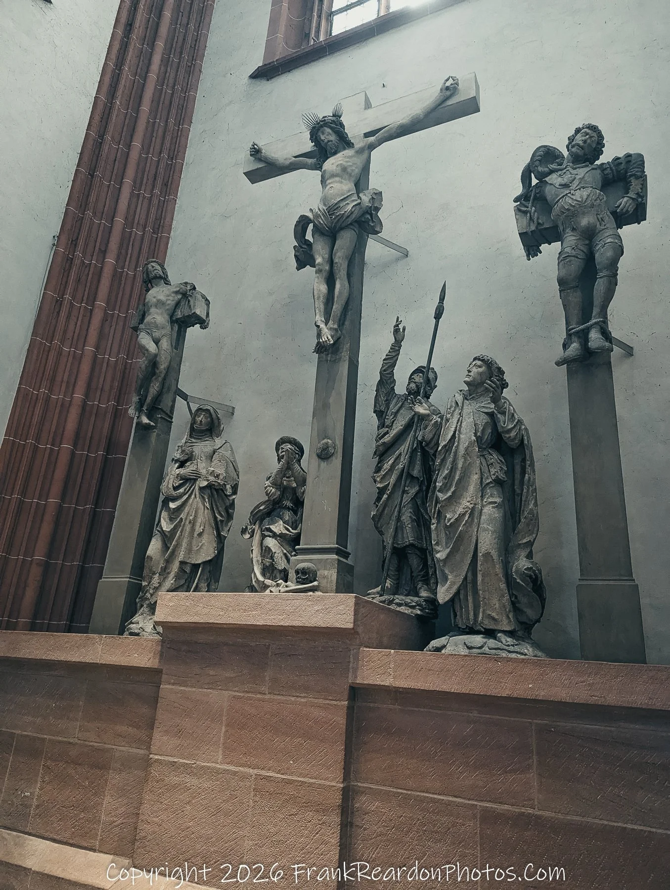 Crucifixion Sculptural Group (Frankfurt Cathedral Exterior Wall)
“Sacred Stone – Scenes of the Crucifixion”