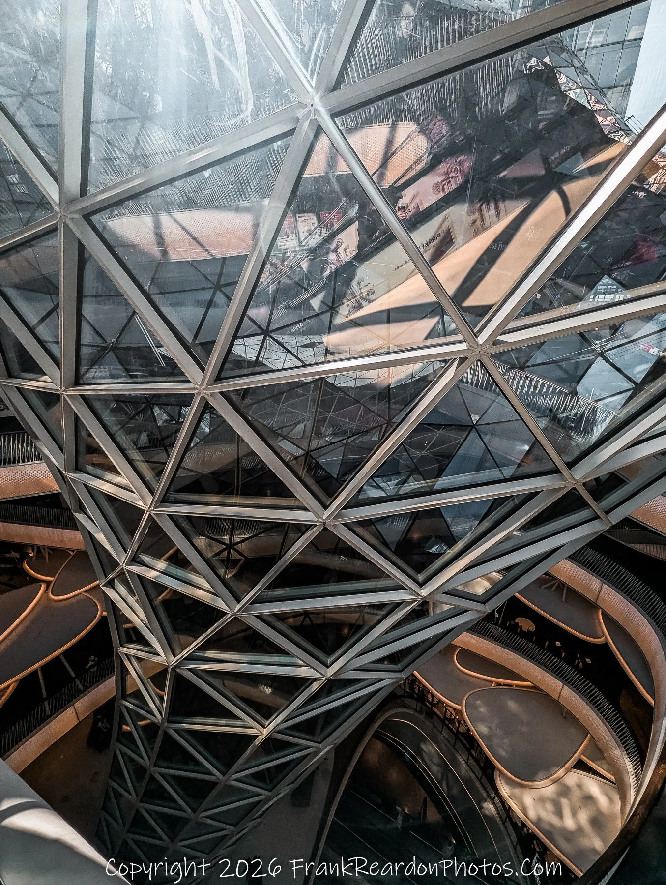 Interior View of MyZeil Shopping Center – Escalator Level
“Layers of Light – Inside Frankfurt’s MyZeil”