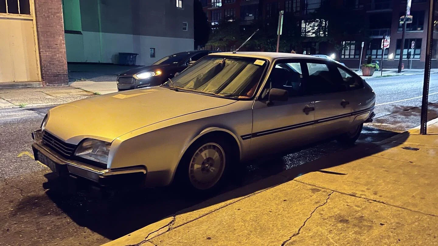 The Kuaay app now supports business and dealers trying to register cars, as well as motorhomes! Pic unrelated, just a Citroën CX we saw wearing Vermont classic tags.
#skoolie #skoolieconversion #appupdate