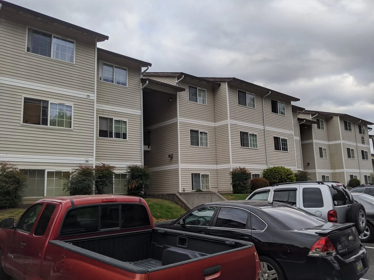 Gresham Apartments repairs & repaint GreenPointe