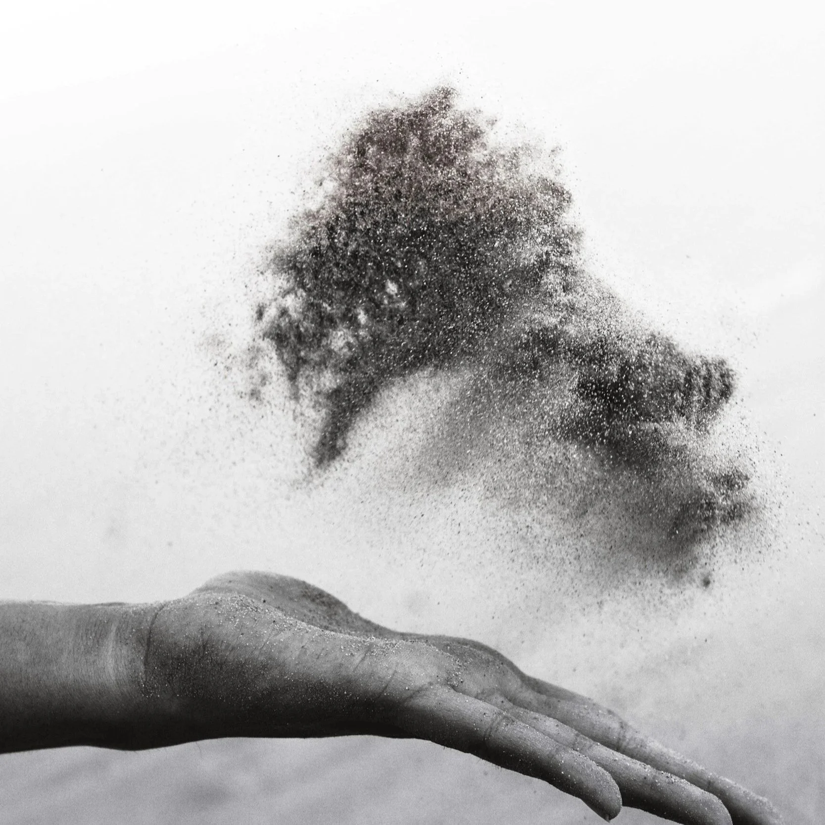 The Ultimate Guide to Dust-Proofing Your Home (And Why It Matters More Than You Think!)