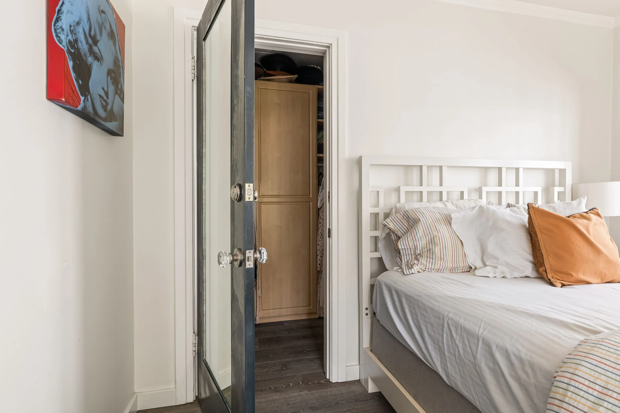 1767-n-orange-grove-ave-01-guest-bedroom-hollywood-hills-los-angeles.jpg