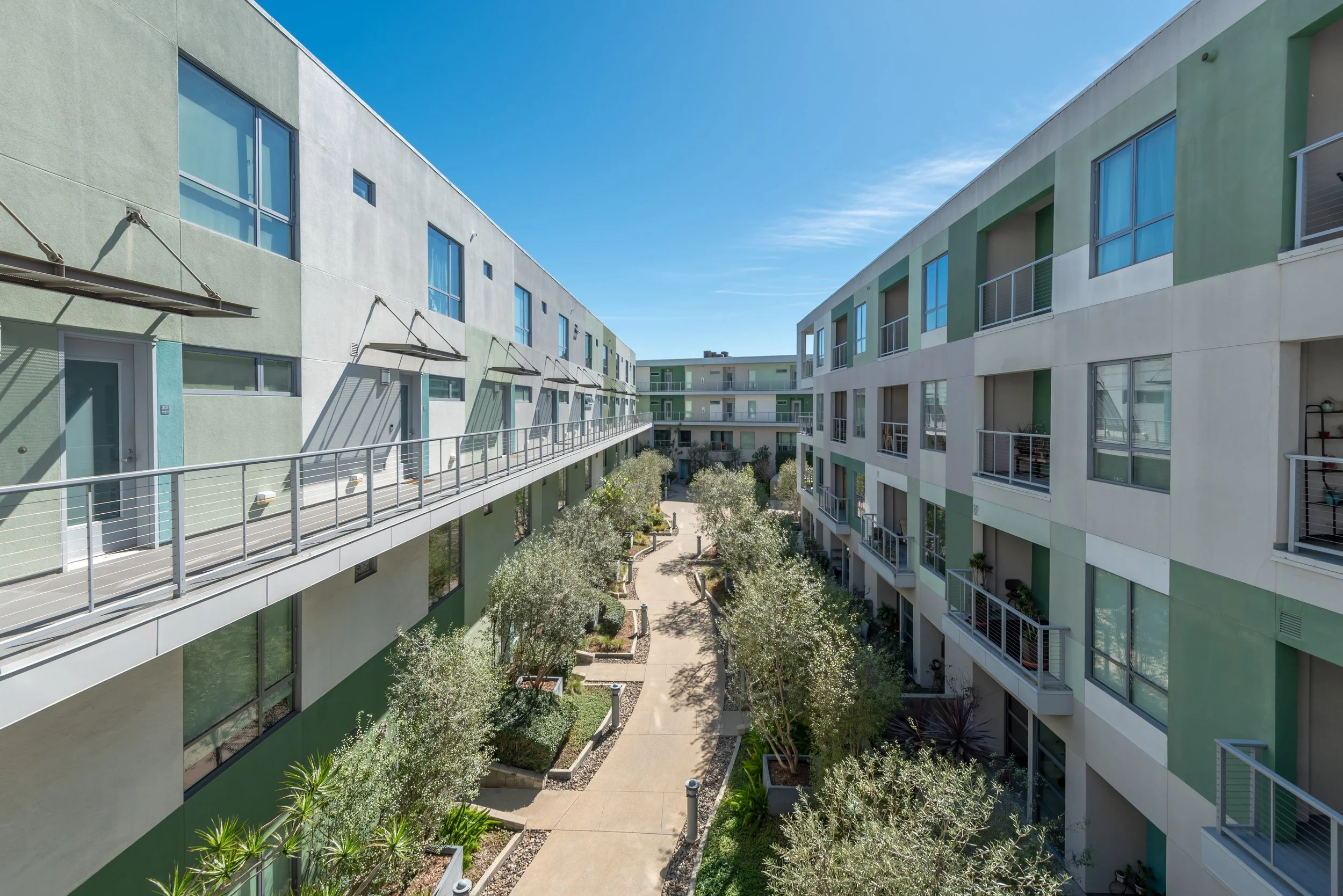 Exterior of 11500 Tennessee Ave Condos in West Los Angeles