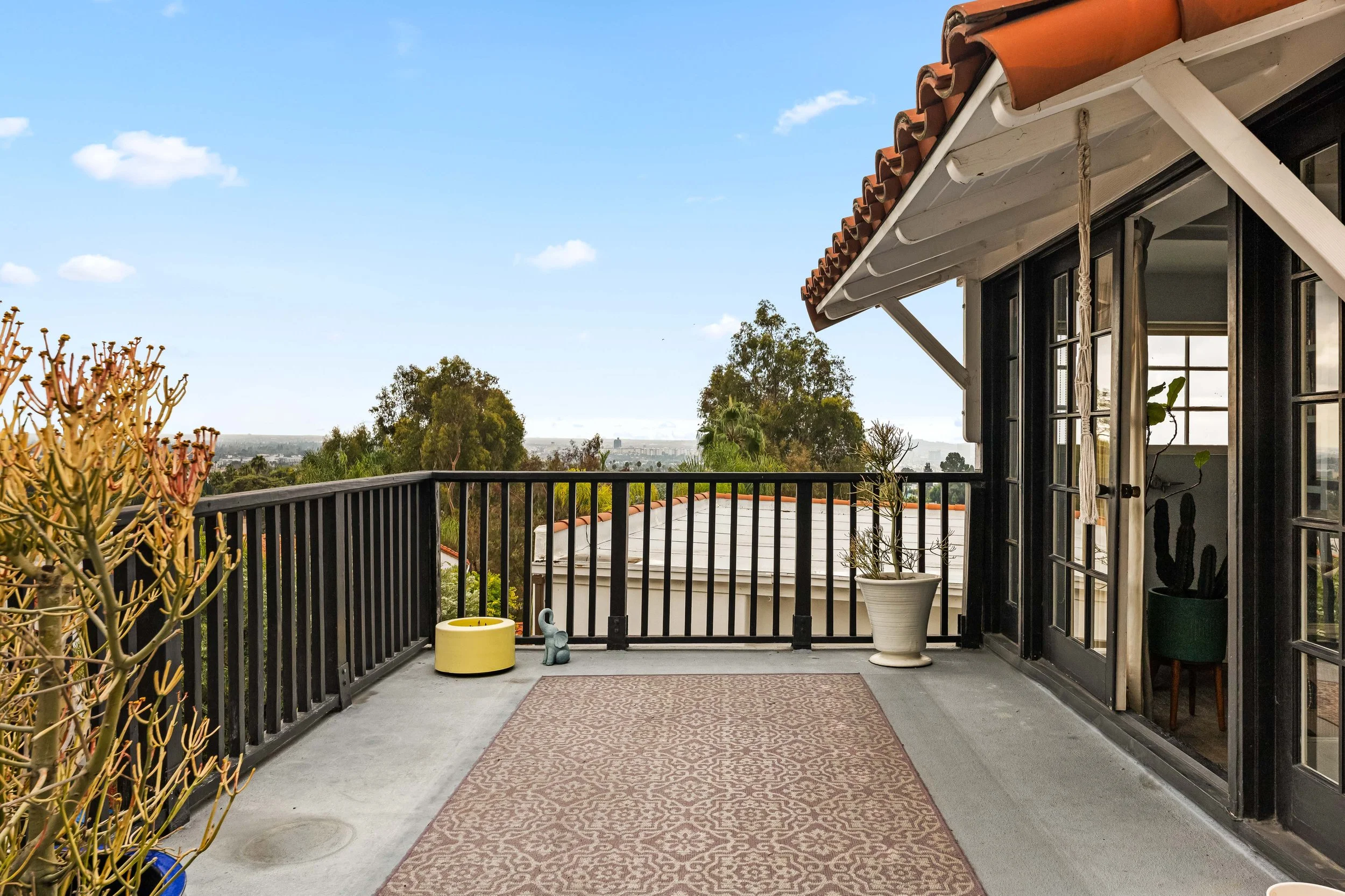 1767-n-orange-grove-ave-55-view-deck-panoramic-city-view-hollywood-hills-los-angeles.jpg