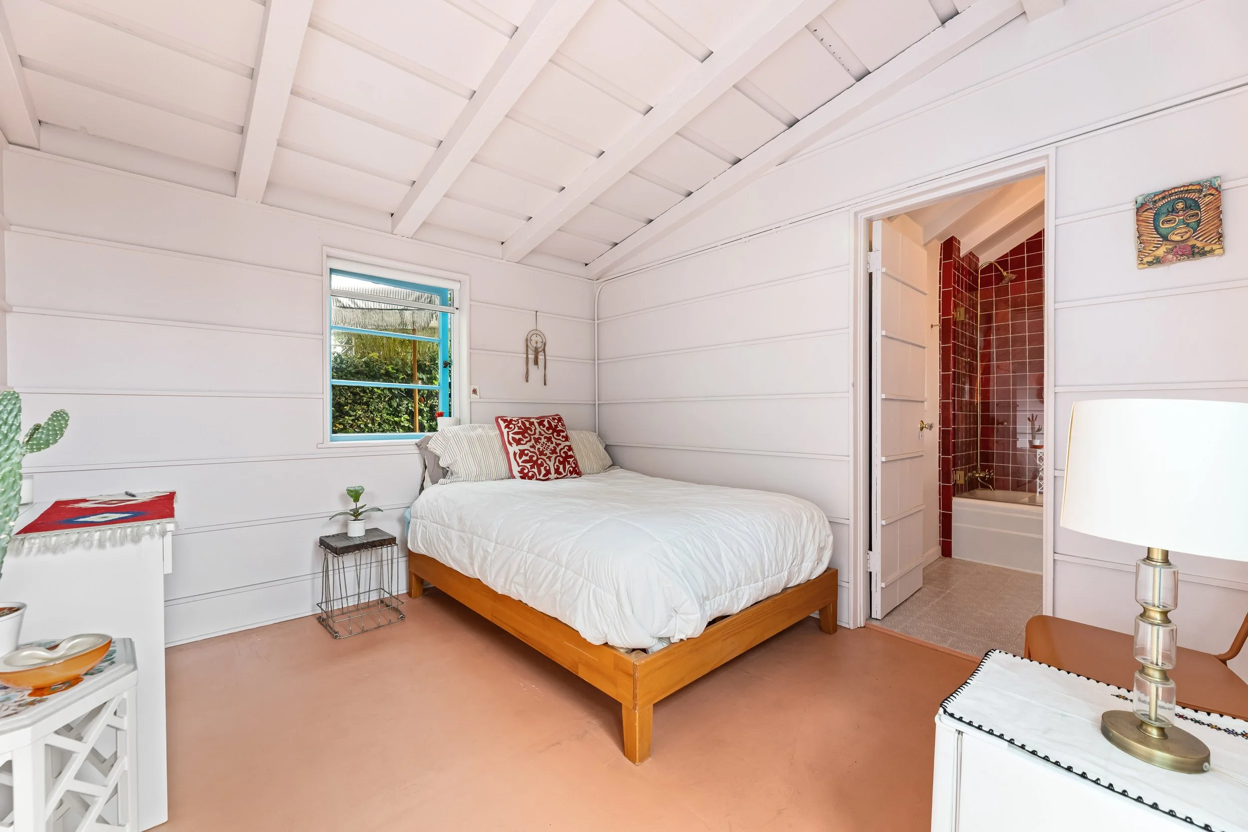 1767-n-orange-grove-ave-44-detached-studio-bedroom-hollywood-hills-los-angeles.jpg