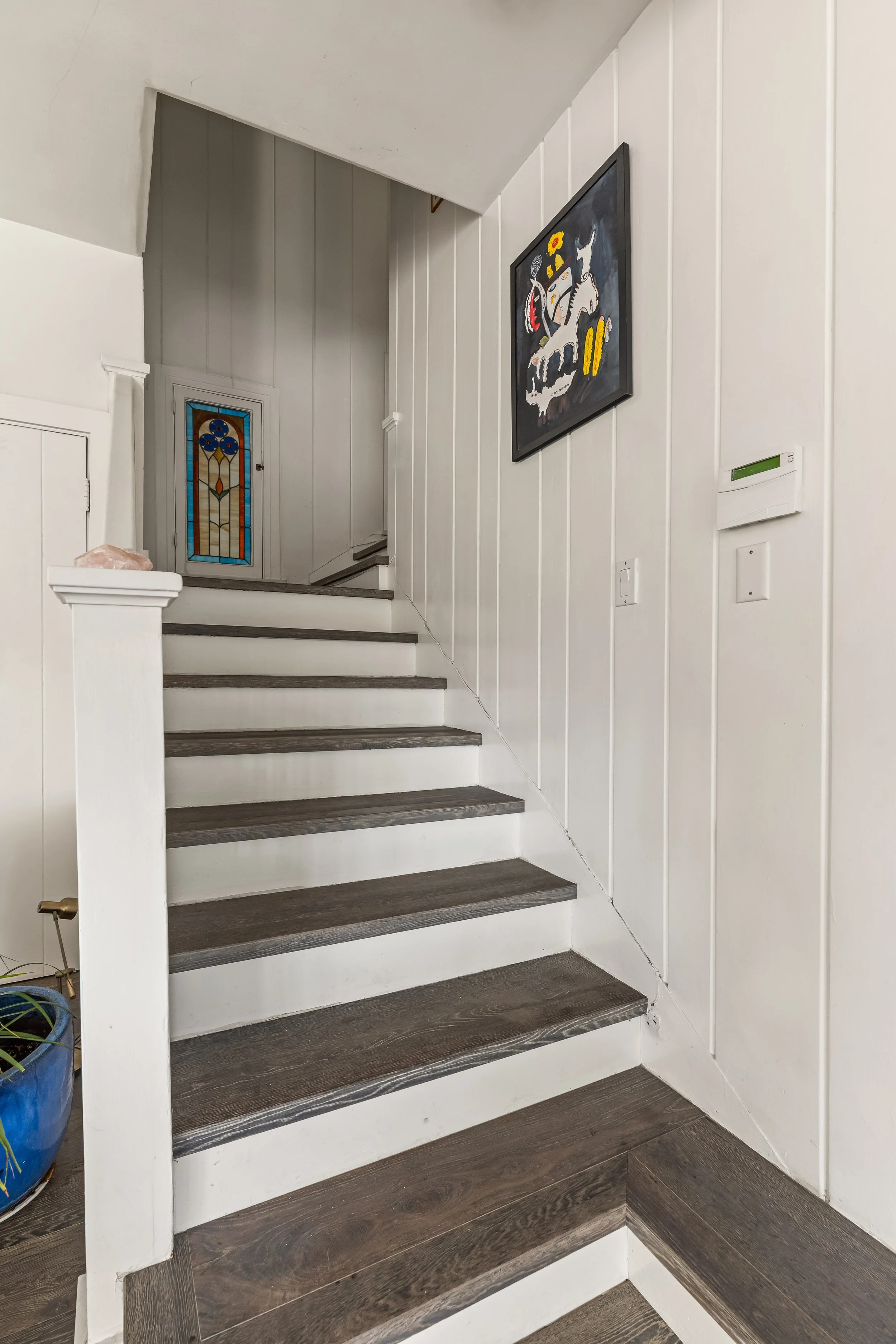 1767-n-orange-grove-ave-23-staircase-hollywood-hills-los-angeles.jpg