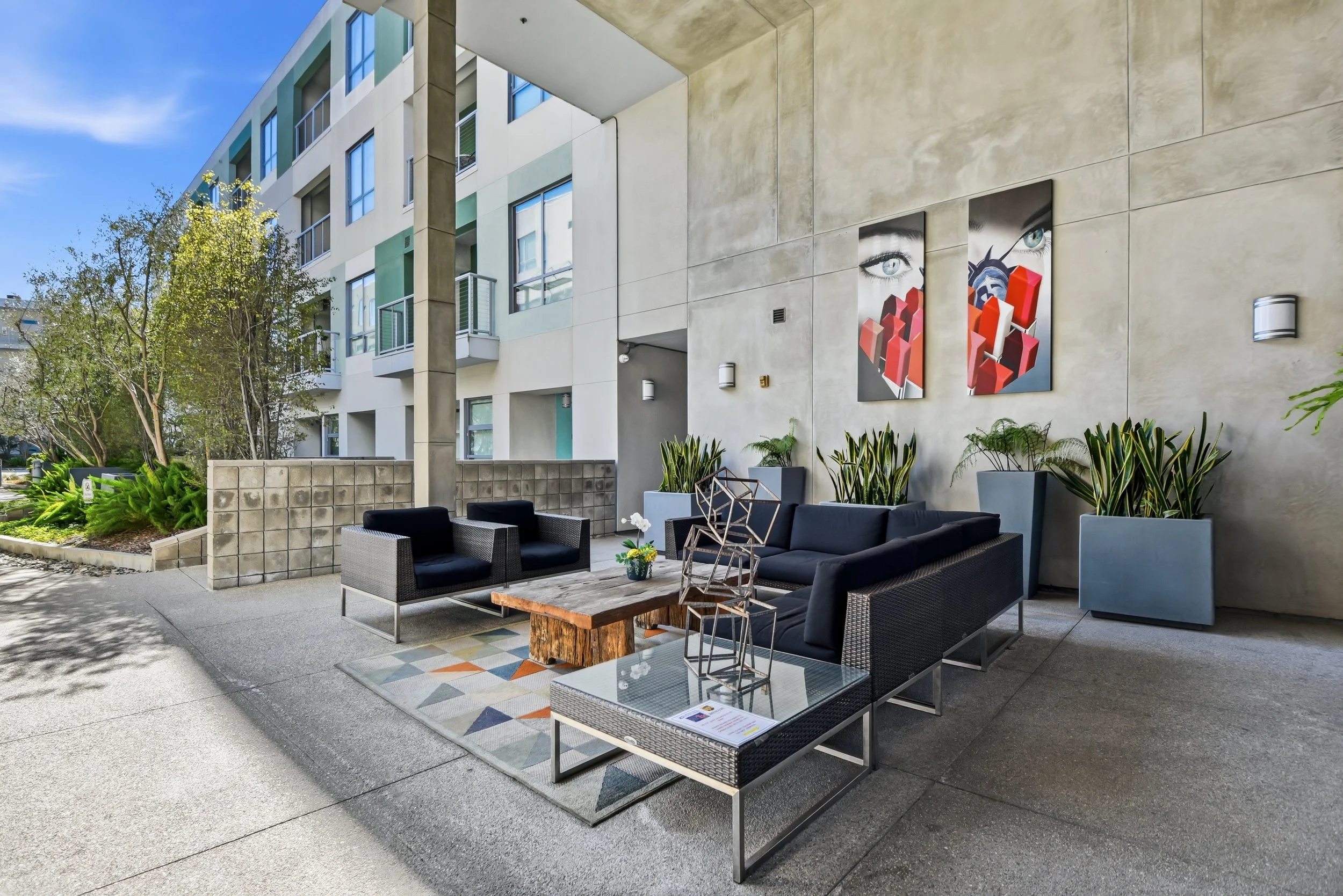 Exterior of 11500 Tennessee Ave Condos in West Los Angeles