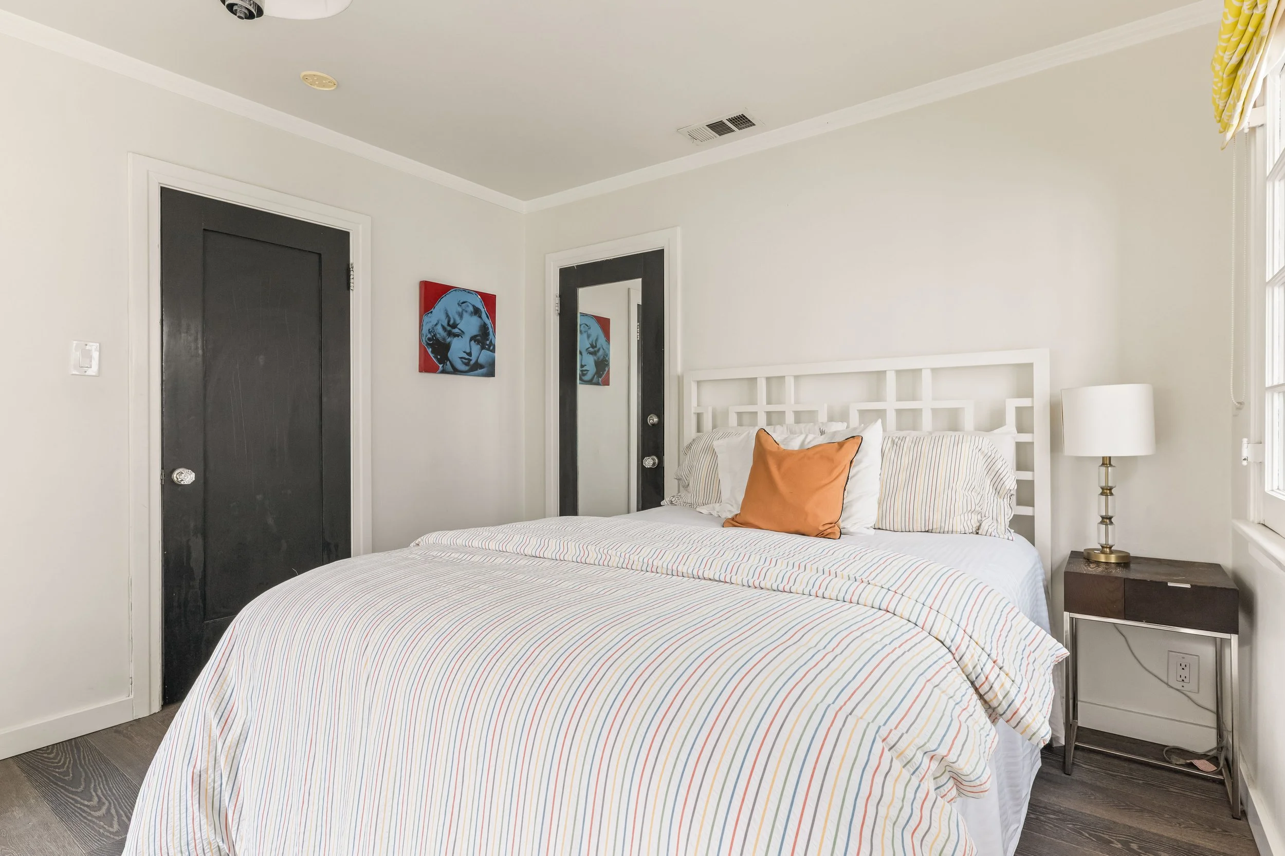 1767-n-orange-grove-ave-04-guest-bedroom-hollywood-hills-los-angeles.jpg