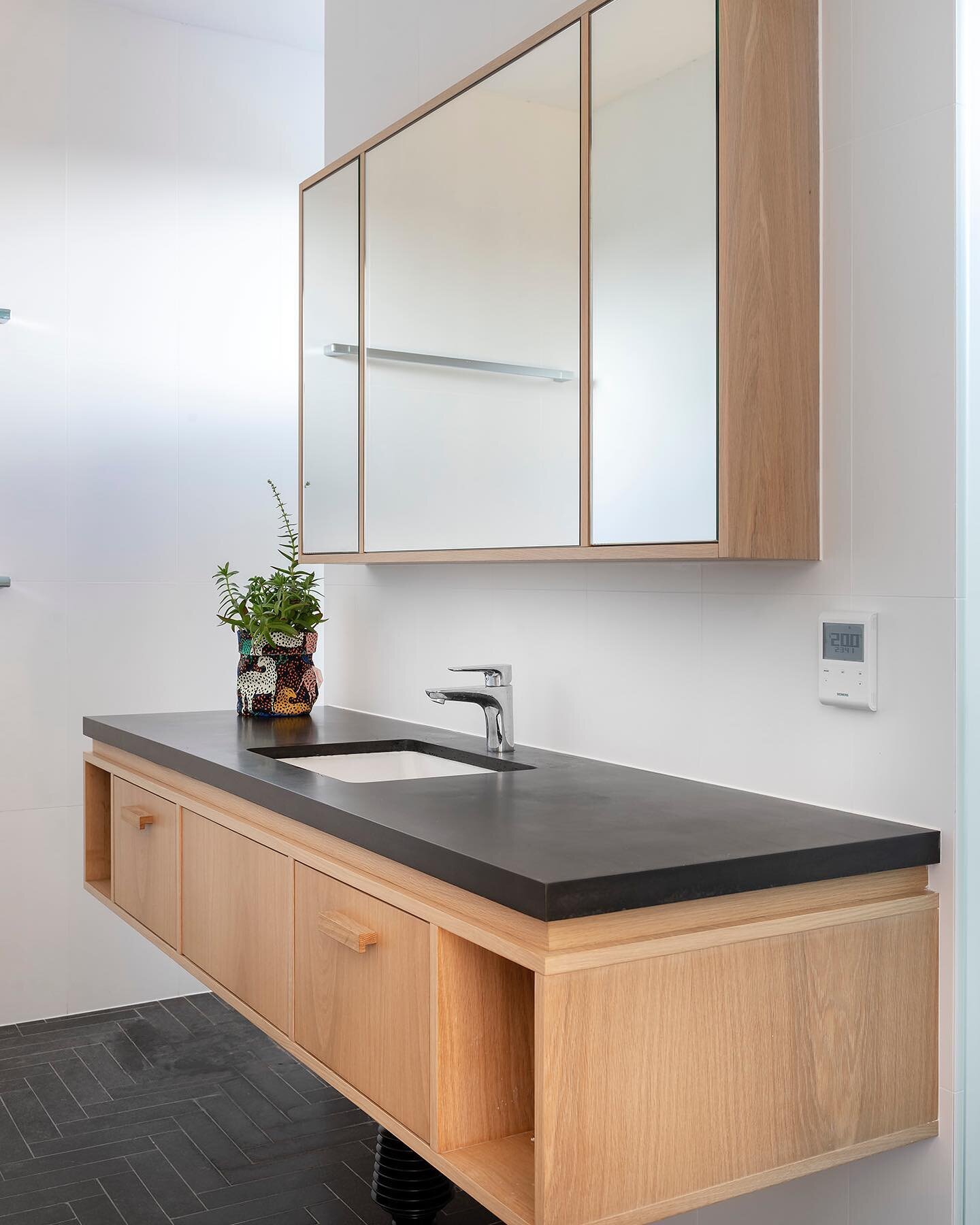 Beautiful bathroom cabinets installed in our clients house. #handwerkcabinetmakers