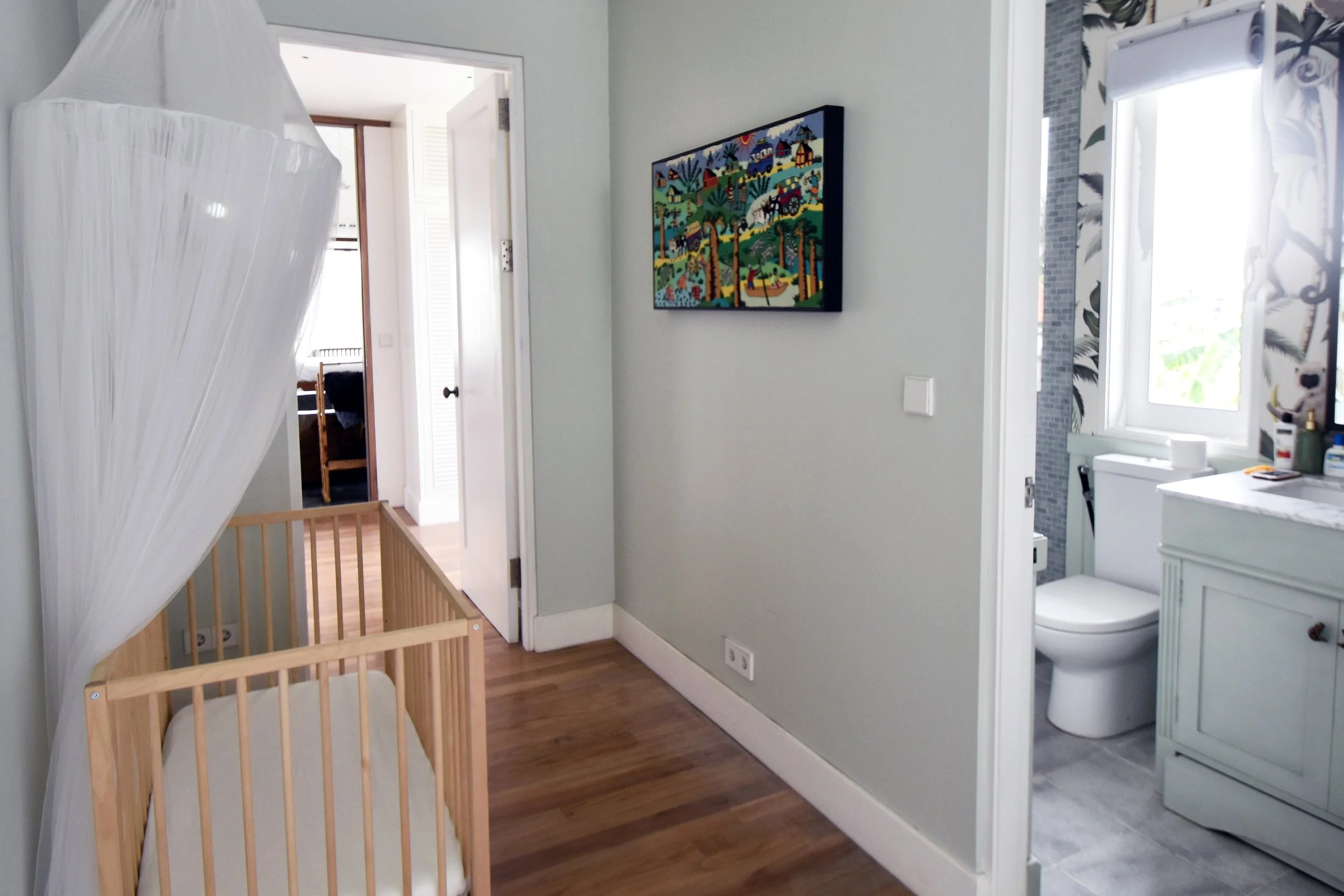 cot and bathroom.jpg