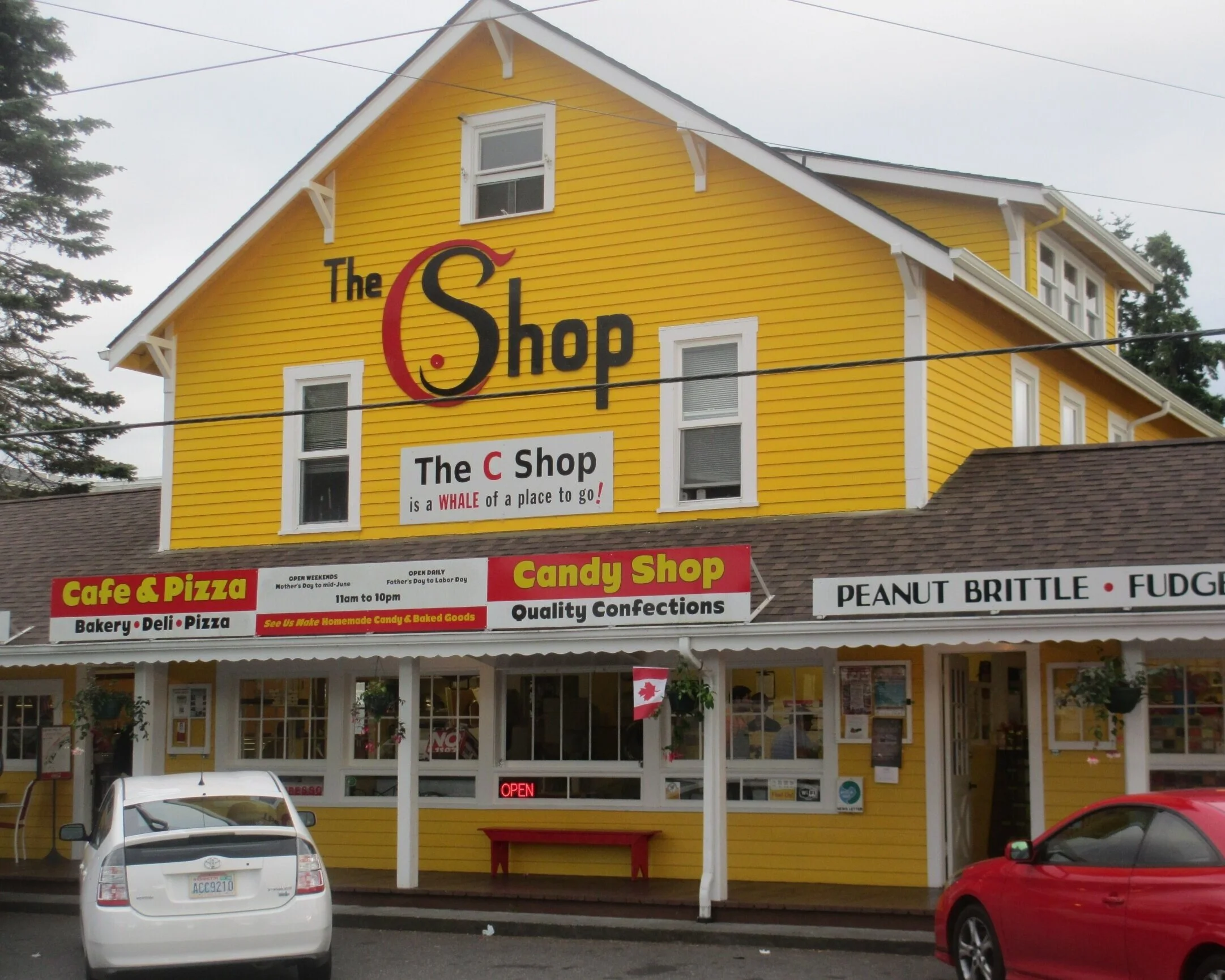 The_C_Shop_in_Birch_Bay_(14374836678).jpeg